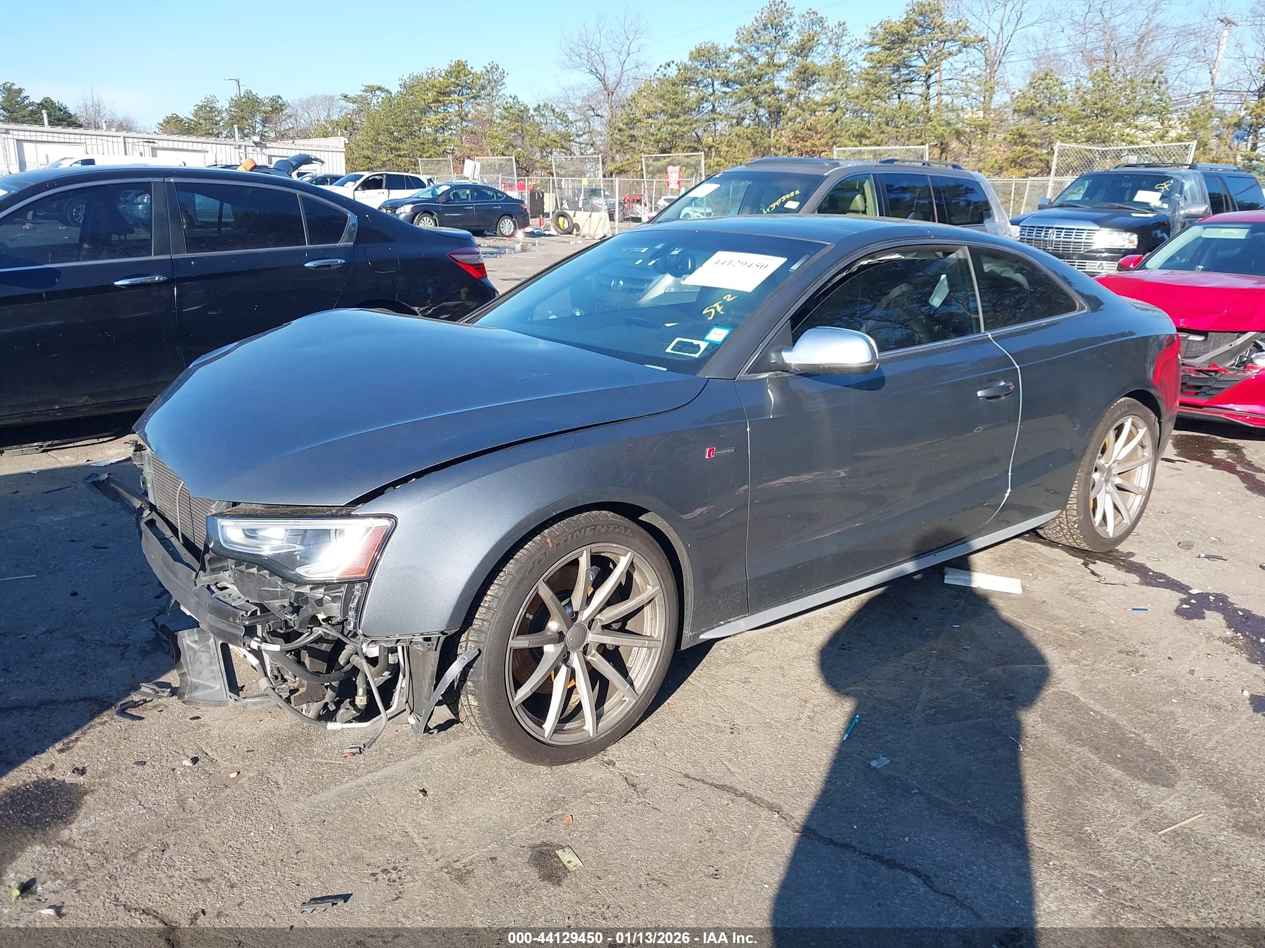 AUDI S5 image 2