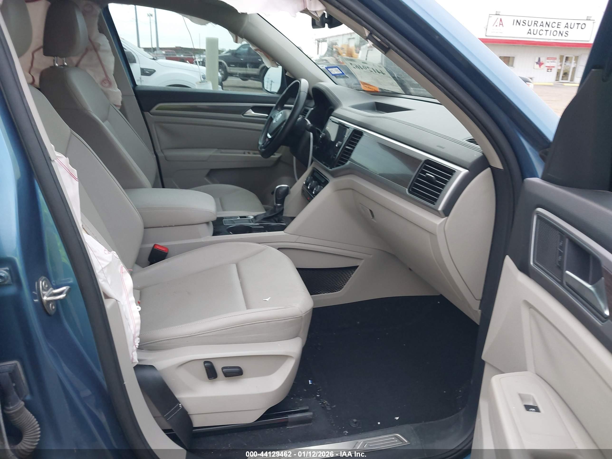 VOLKSWAGEN ATLAS image 5
