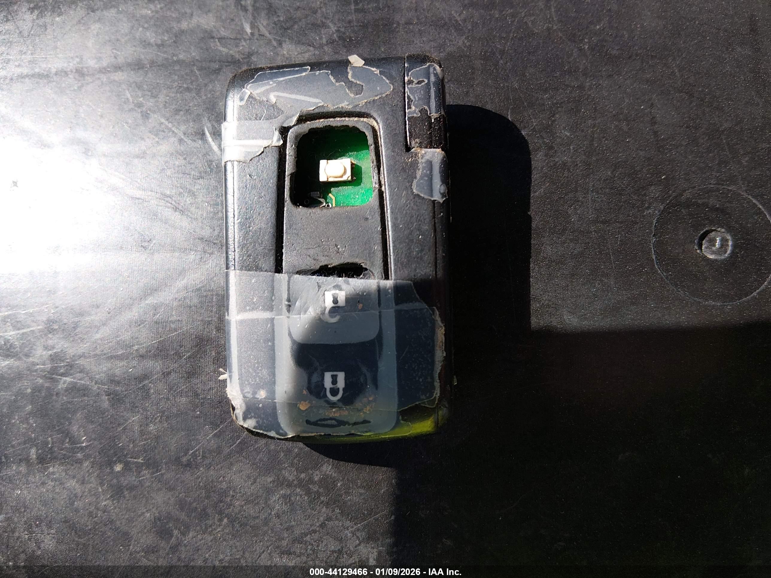 TOYOTA PRIUS image 11
