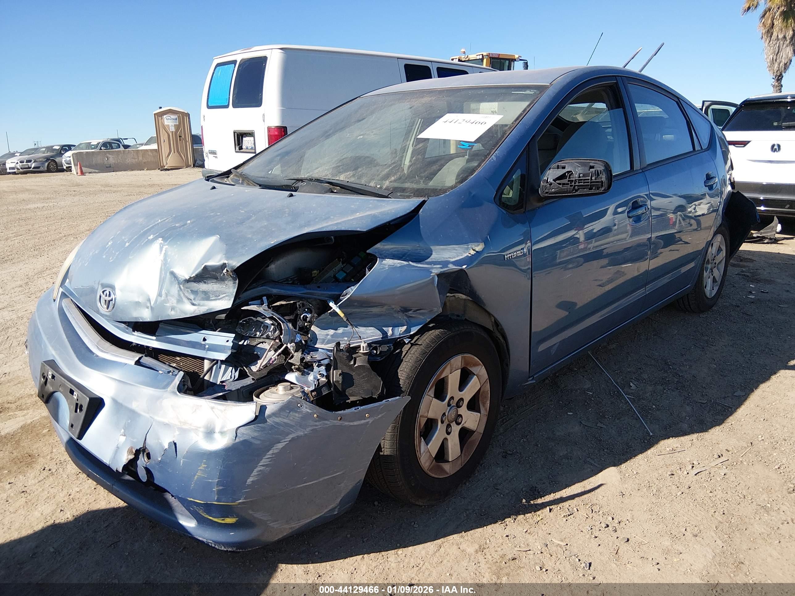 TOYOTA PRIUS image 6