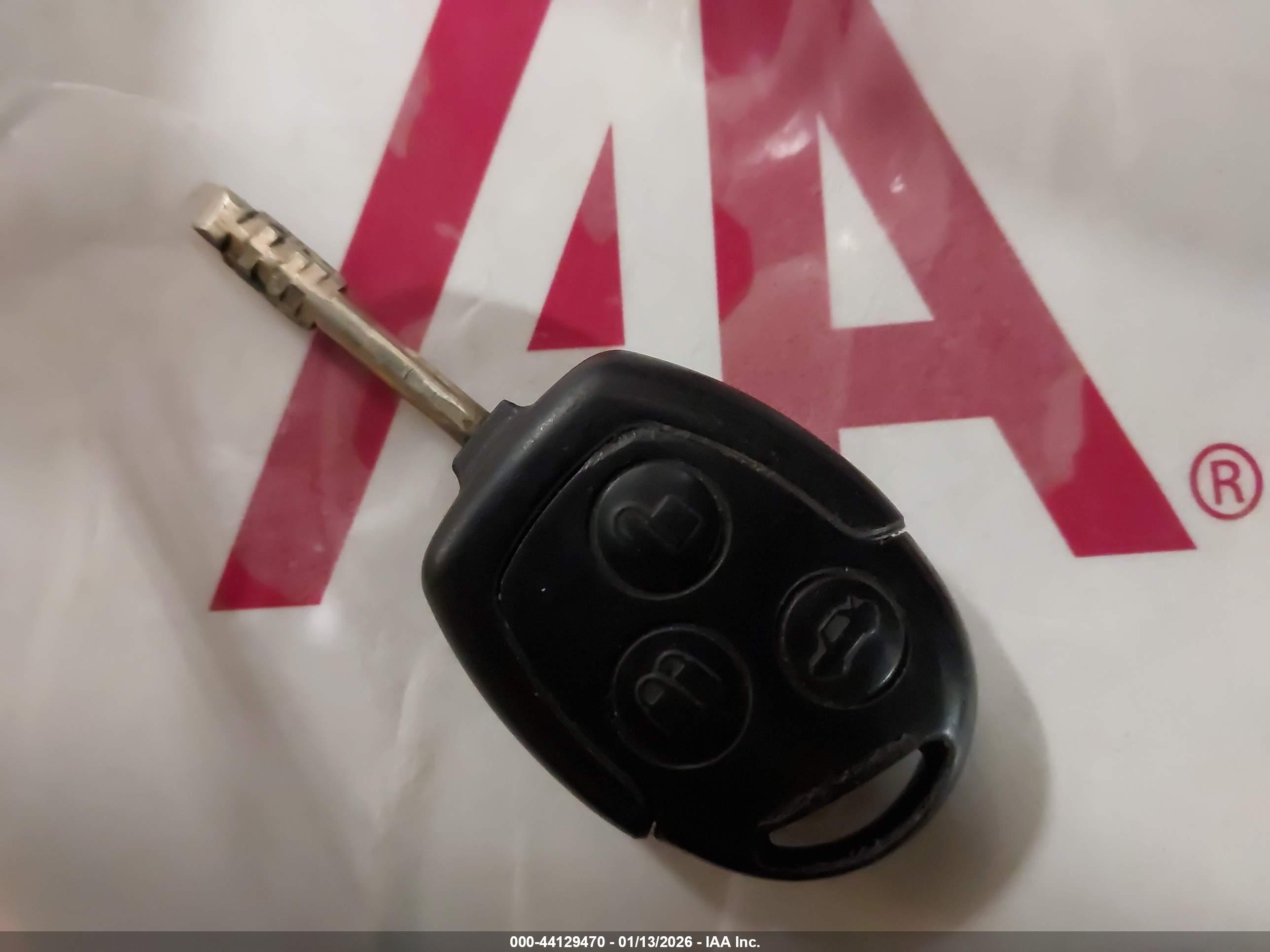 FORD TRANSIT image 11