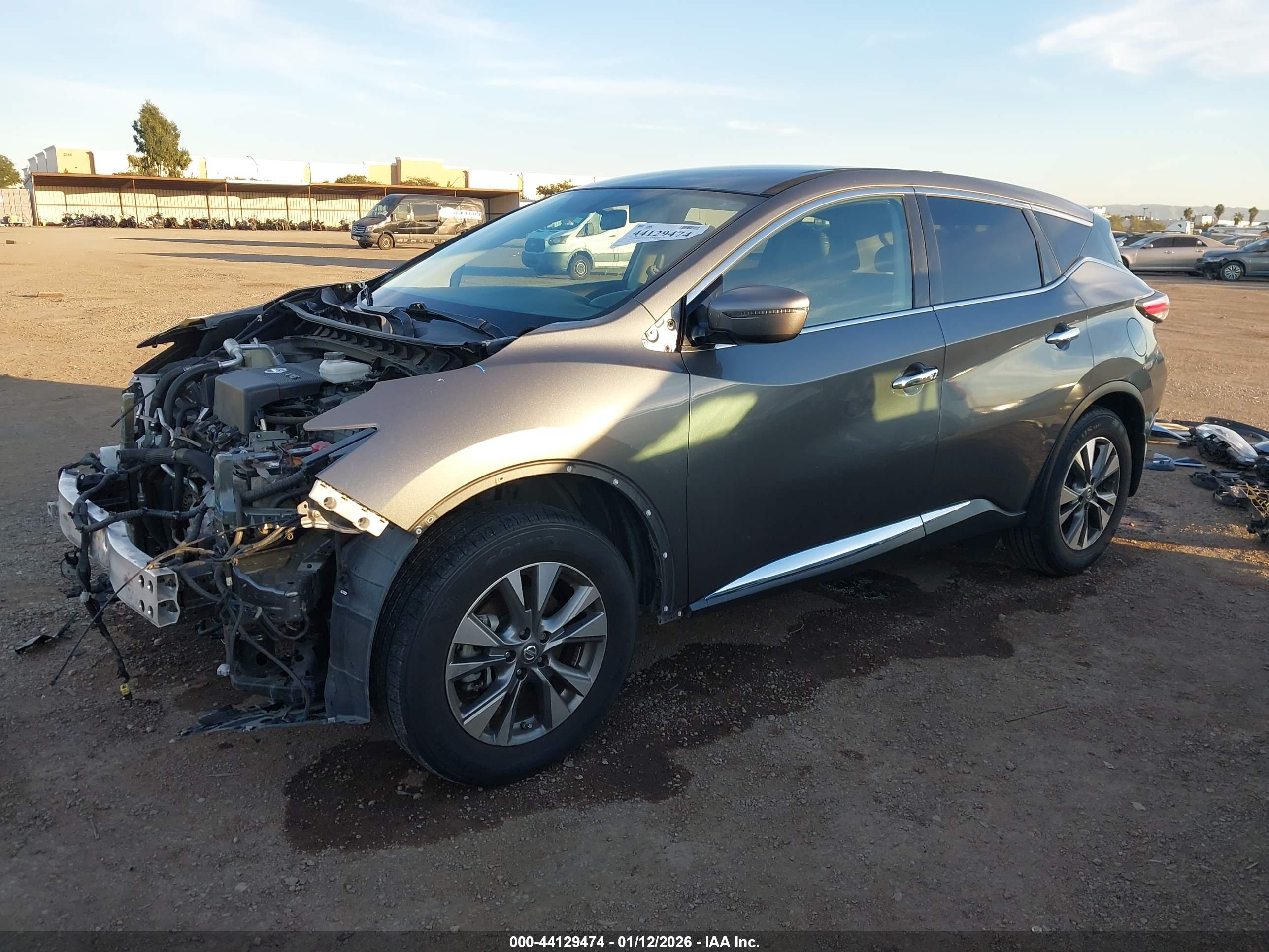 NISSAN MURANO image 2