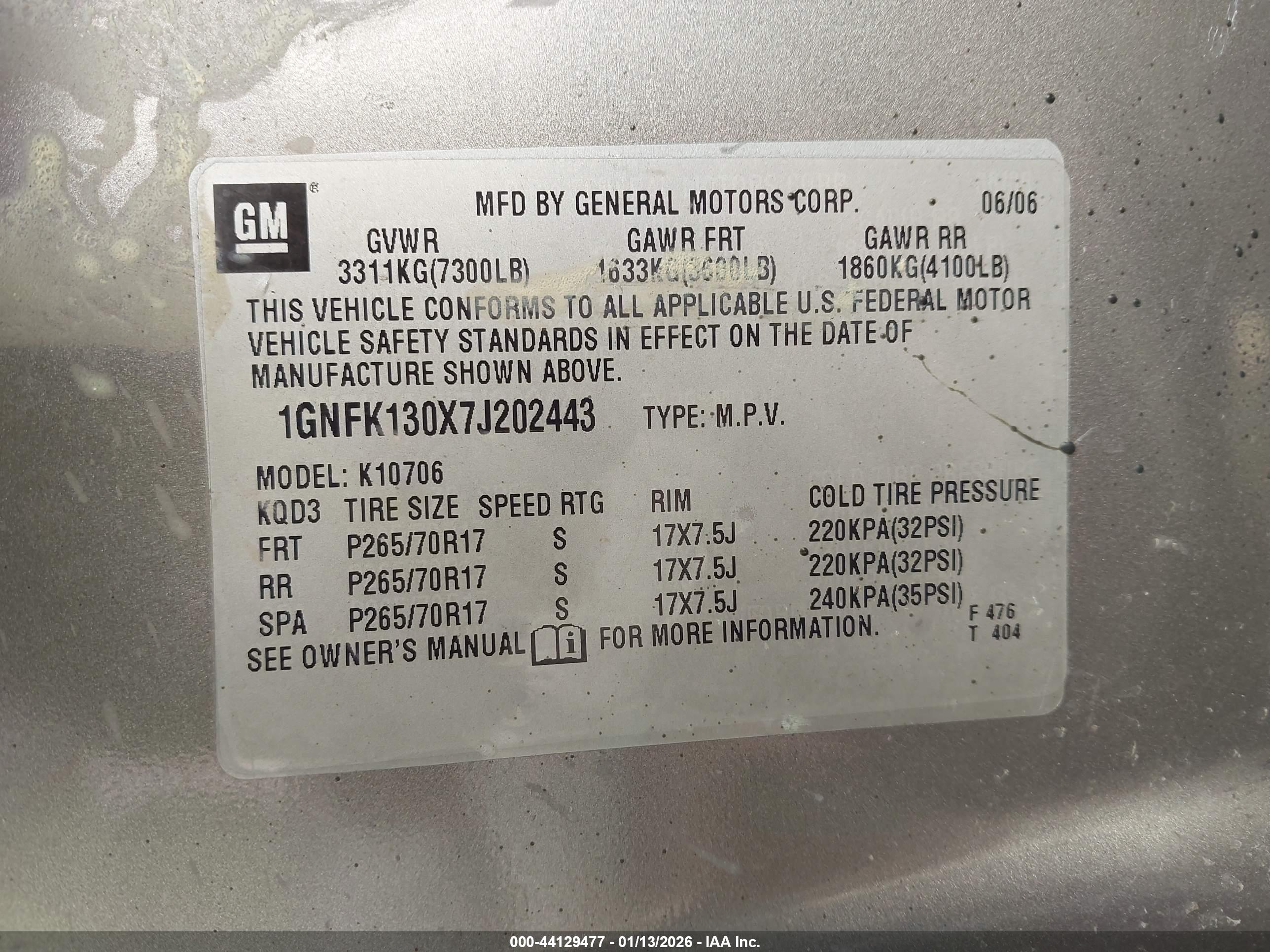 CHEVROLET TAHOE image 9