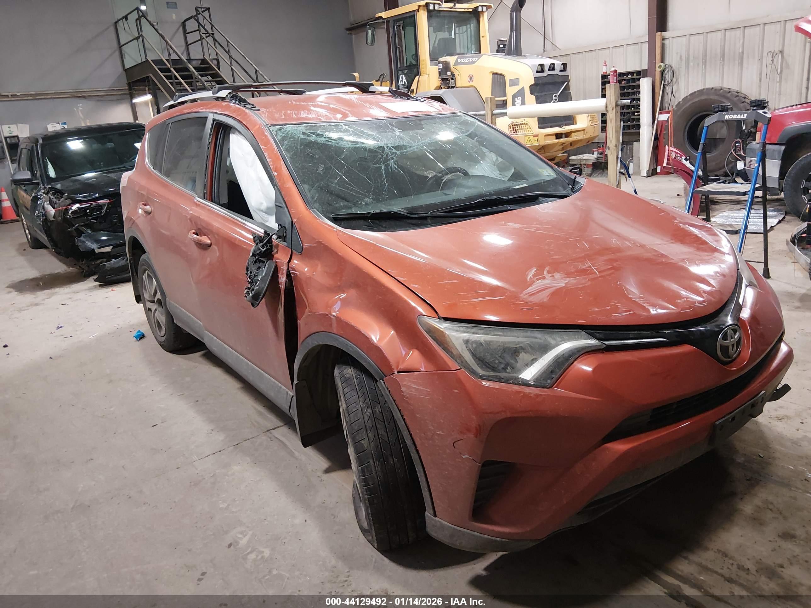 TOYOTA RAV4 image 6