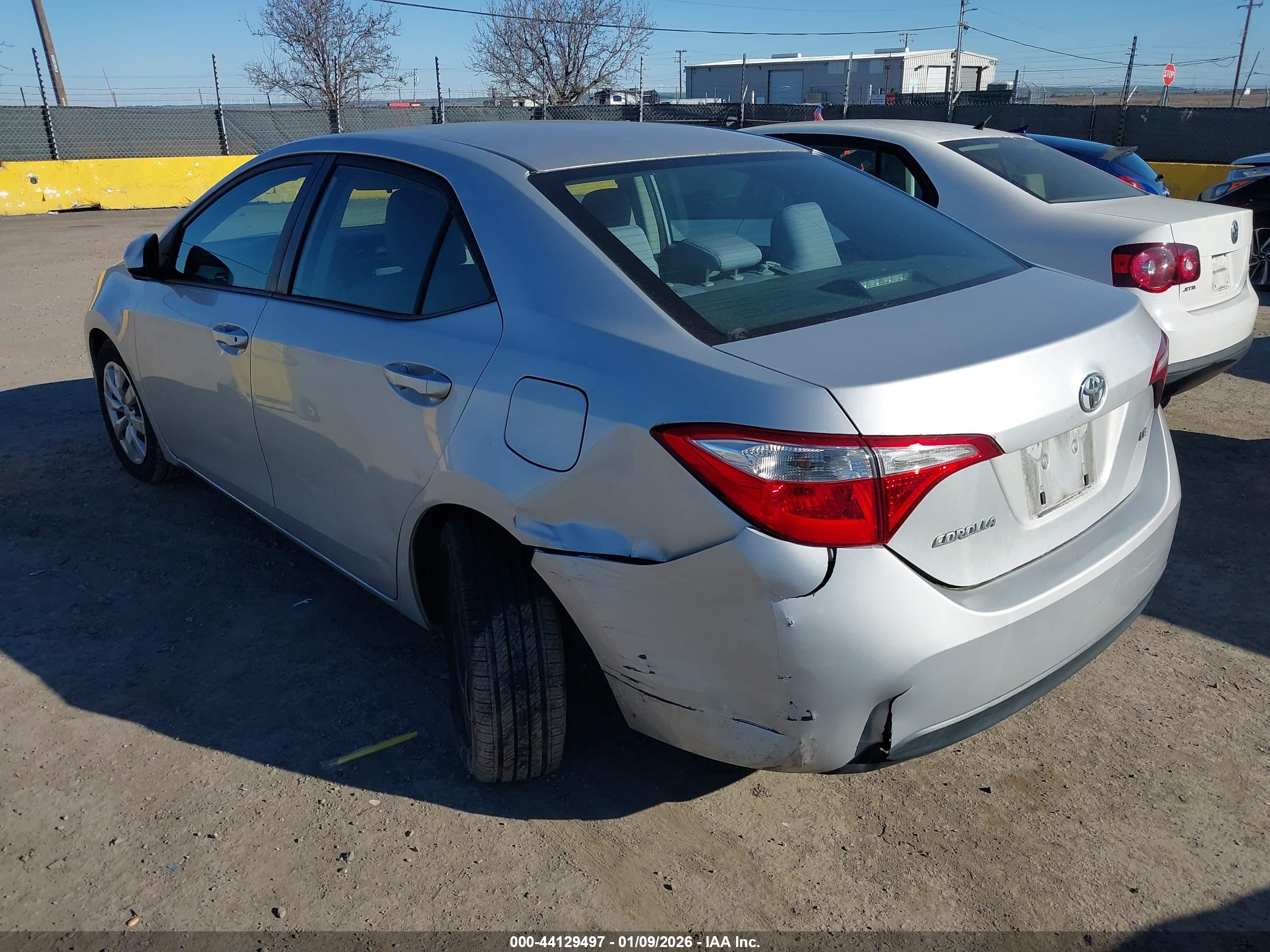 TOYOTA COROLLA image 6