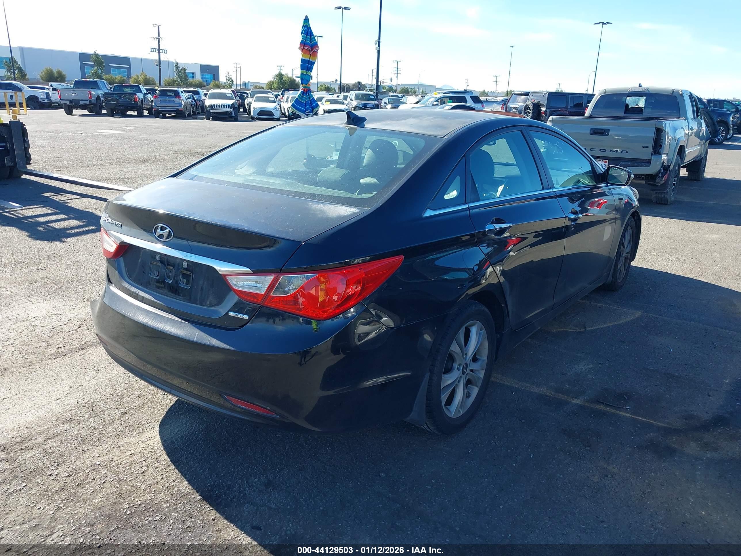 HYUNDAI SONATA image 4