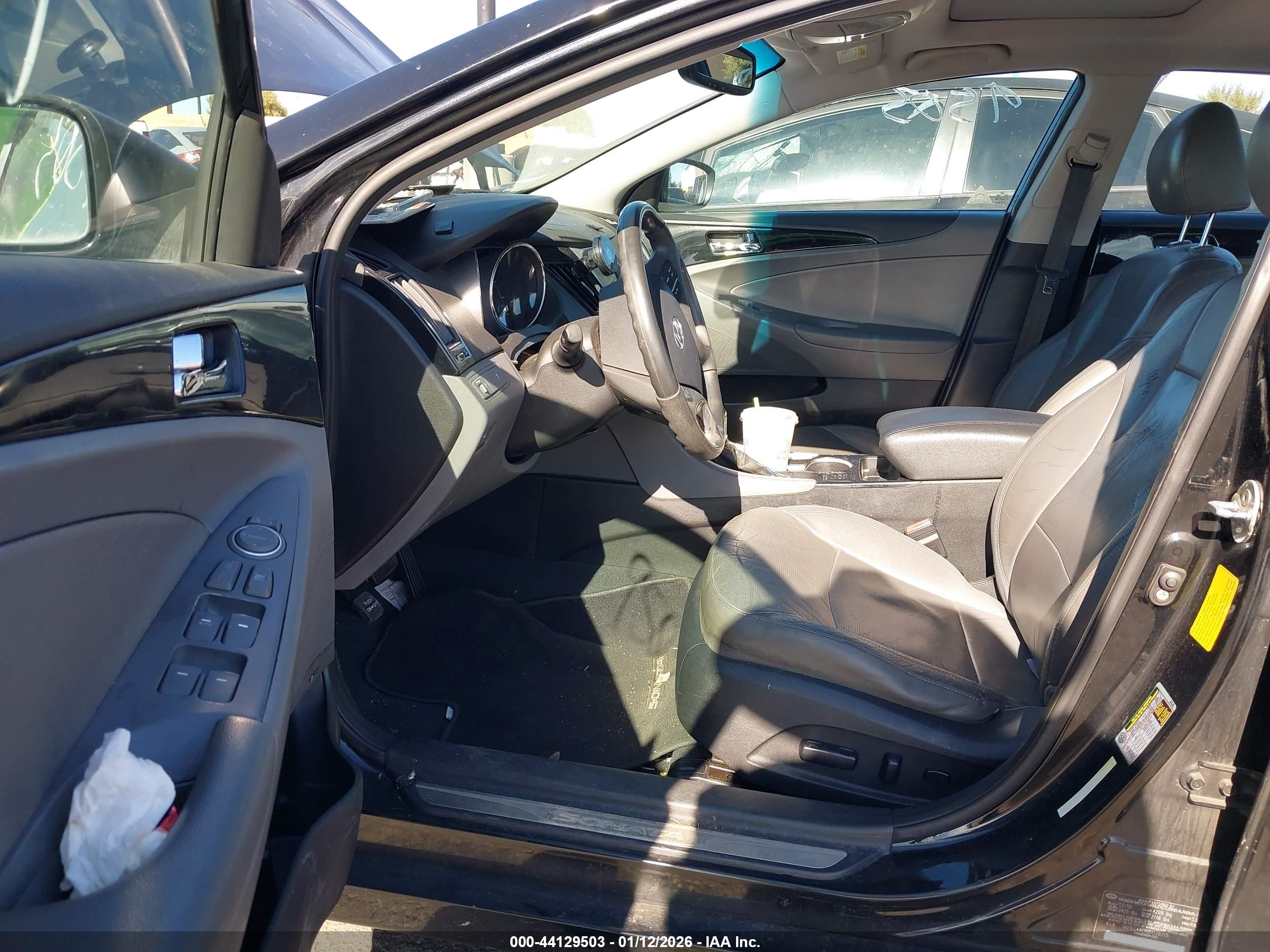 HYUNDAI SONATA image 5