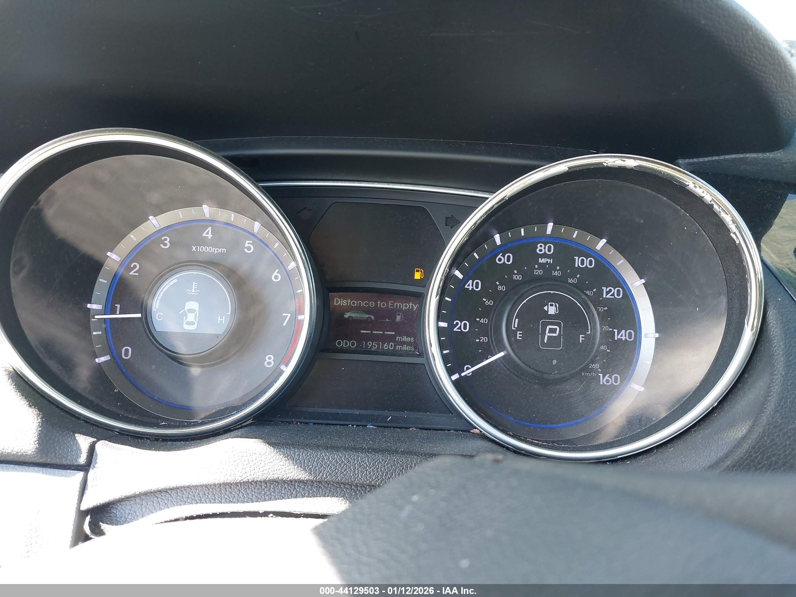 HYUNDAI SONATA image 7