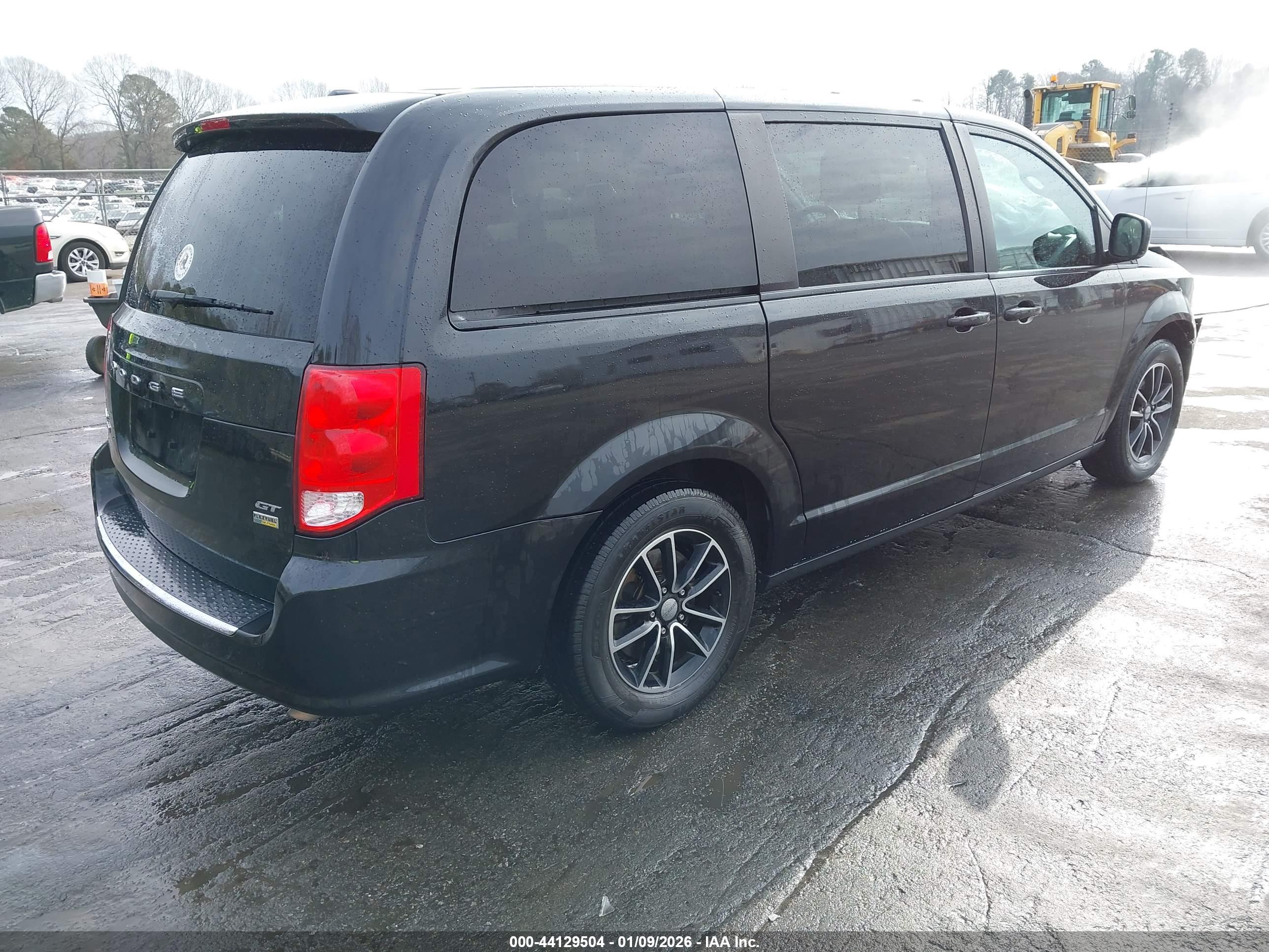 DODGE GRAND image 4