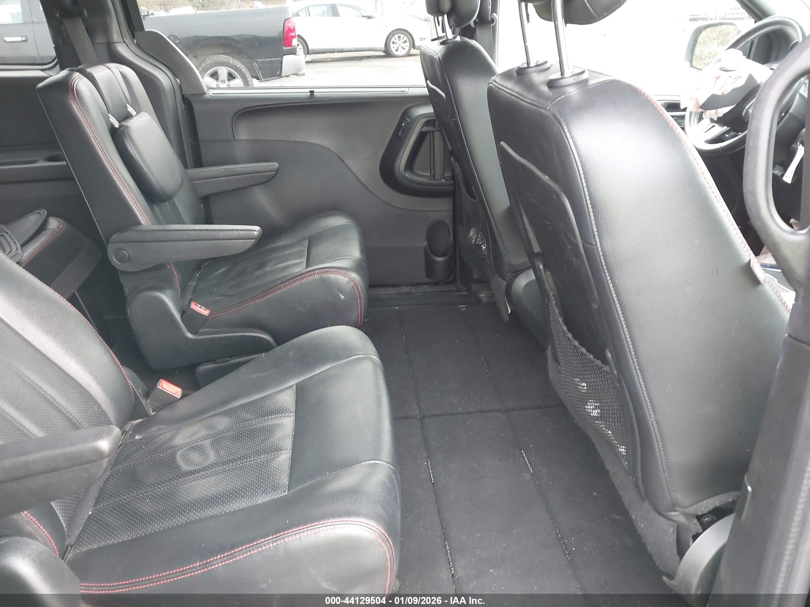 DODGE GRAND image 8