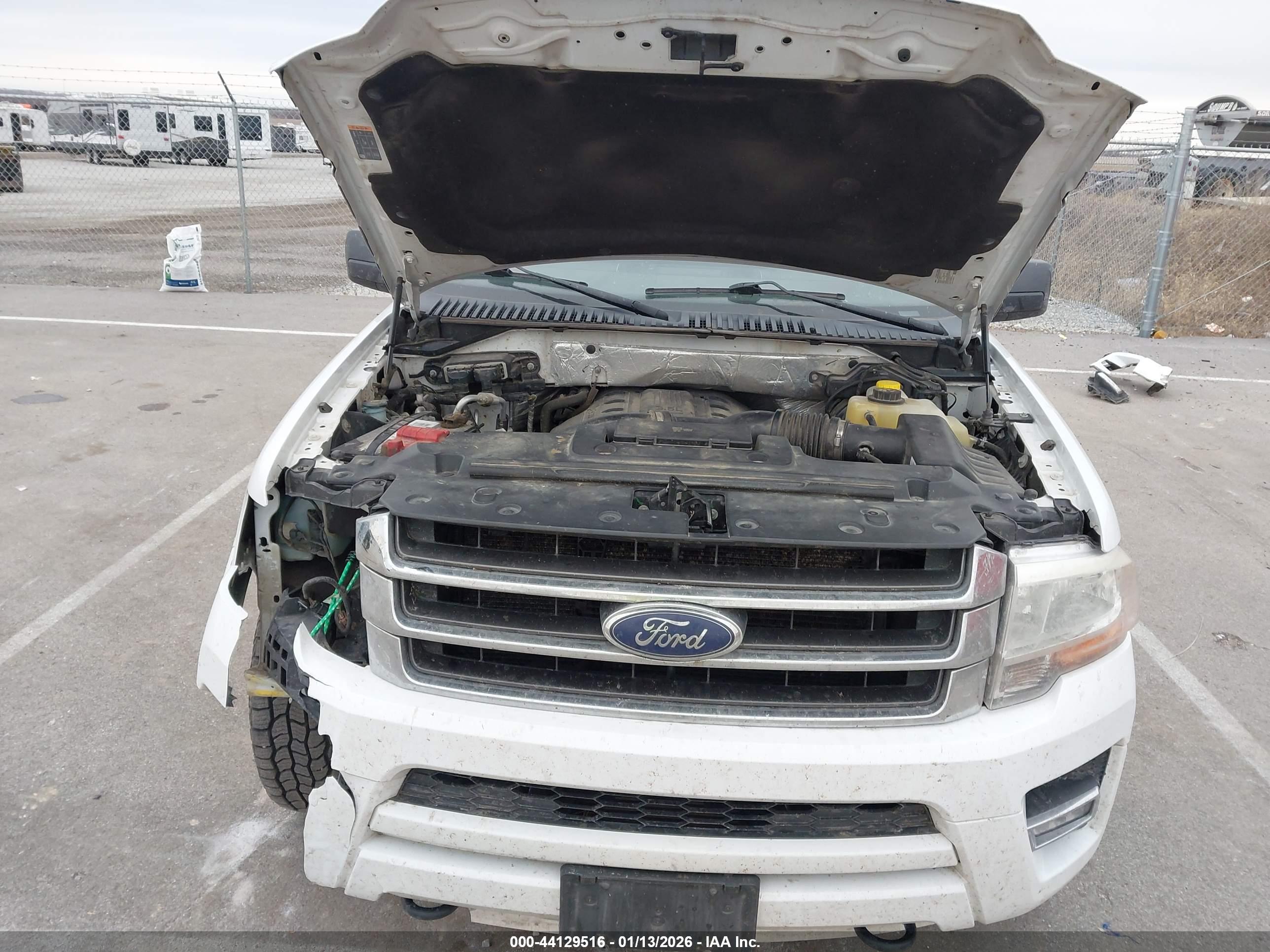 FORD EXPEDITION image 10