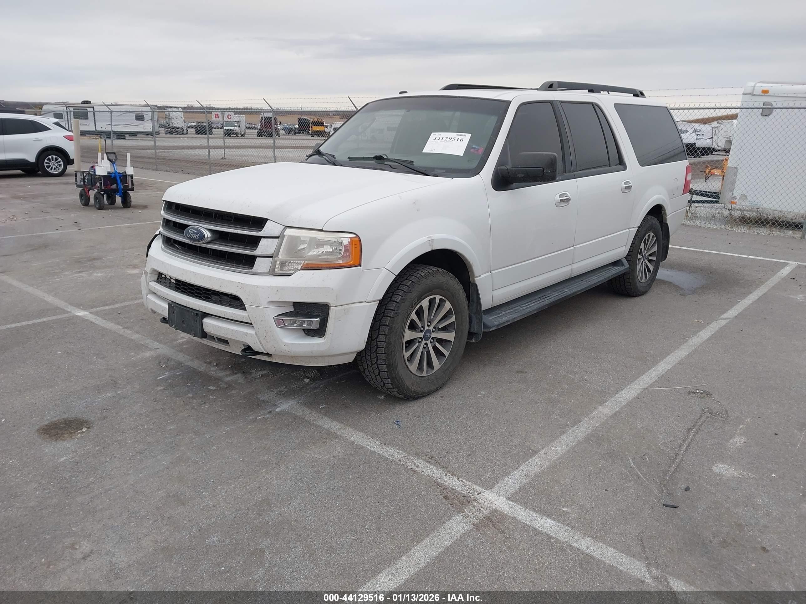 FORD EXPEDITION image 2