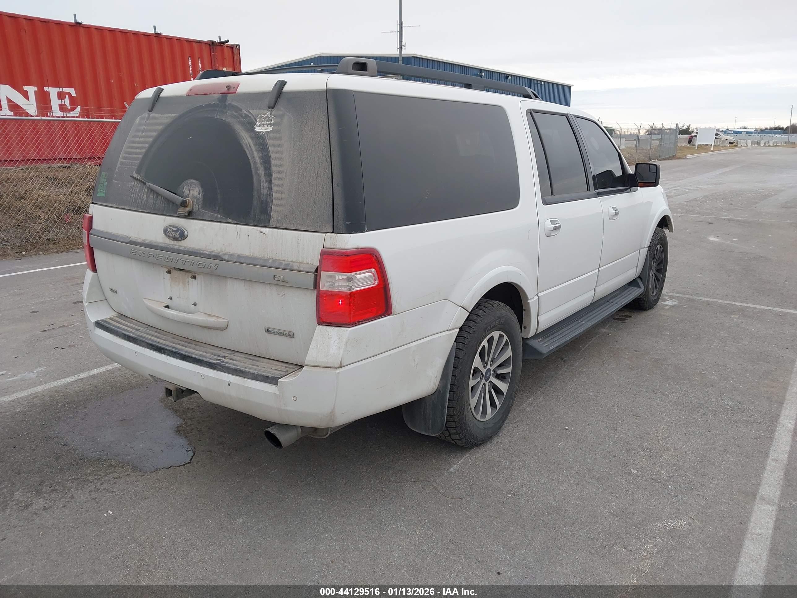 FORD EXPEDITION image 4