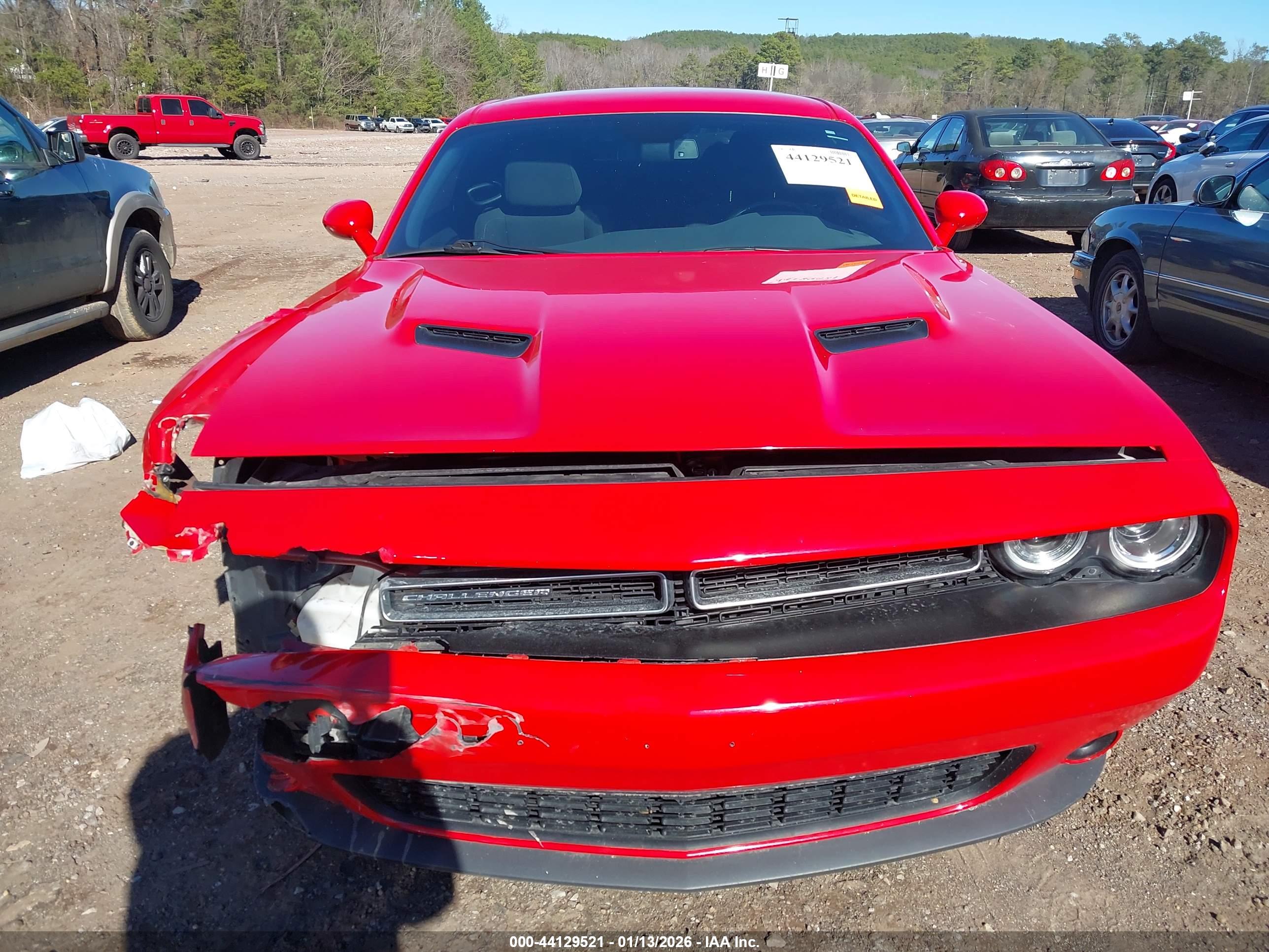 DODGE CHALLENGER image 6