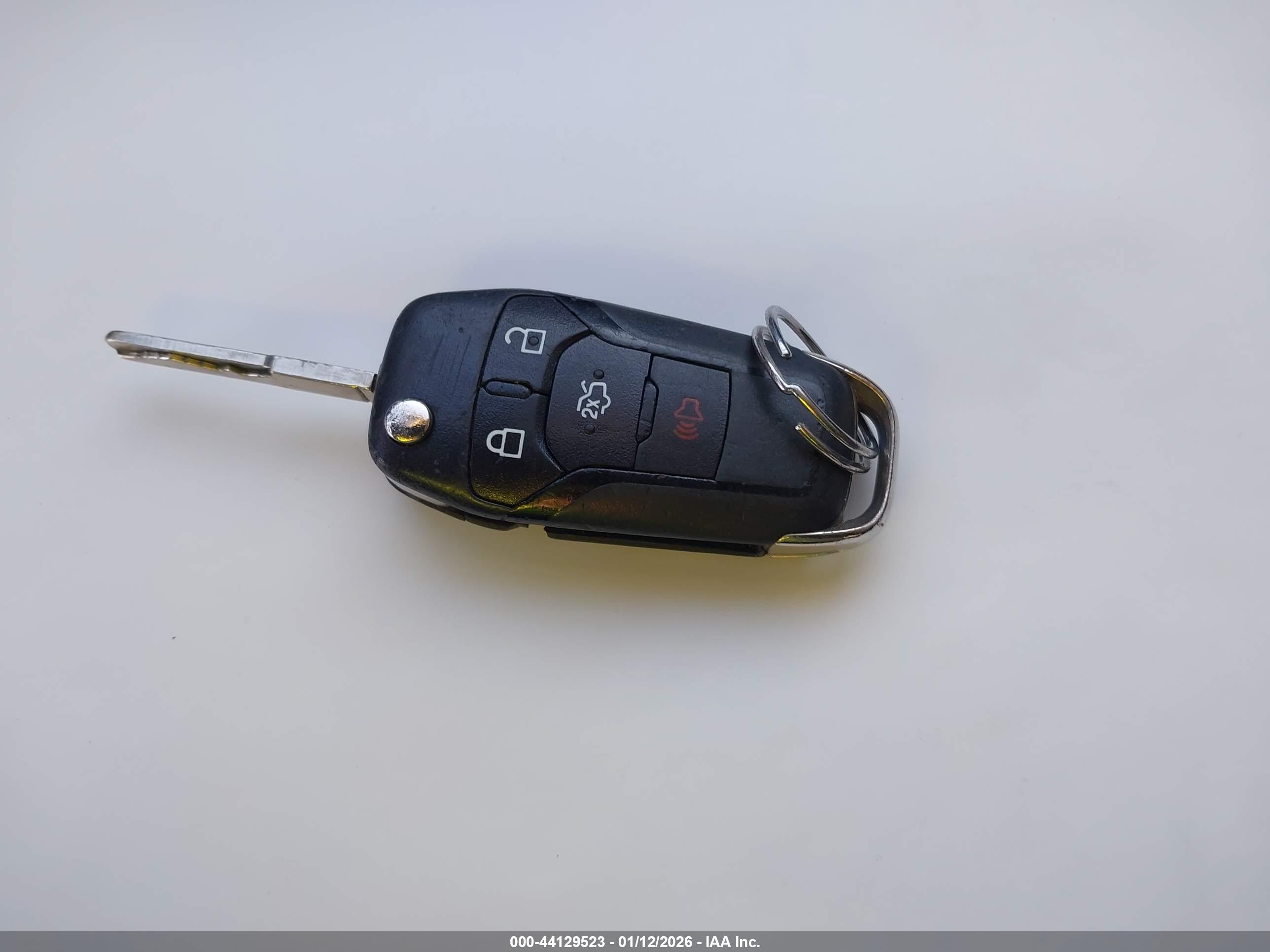 FORD FUSION image 11