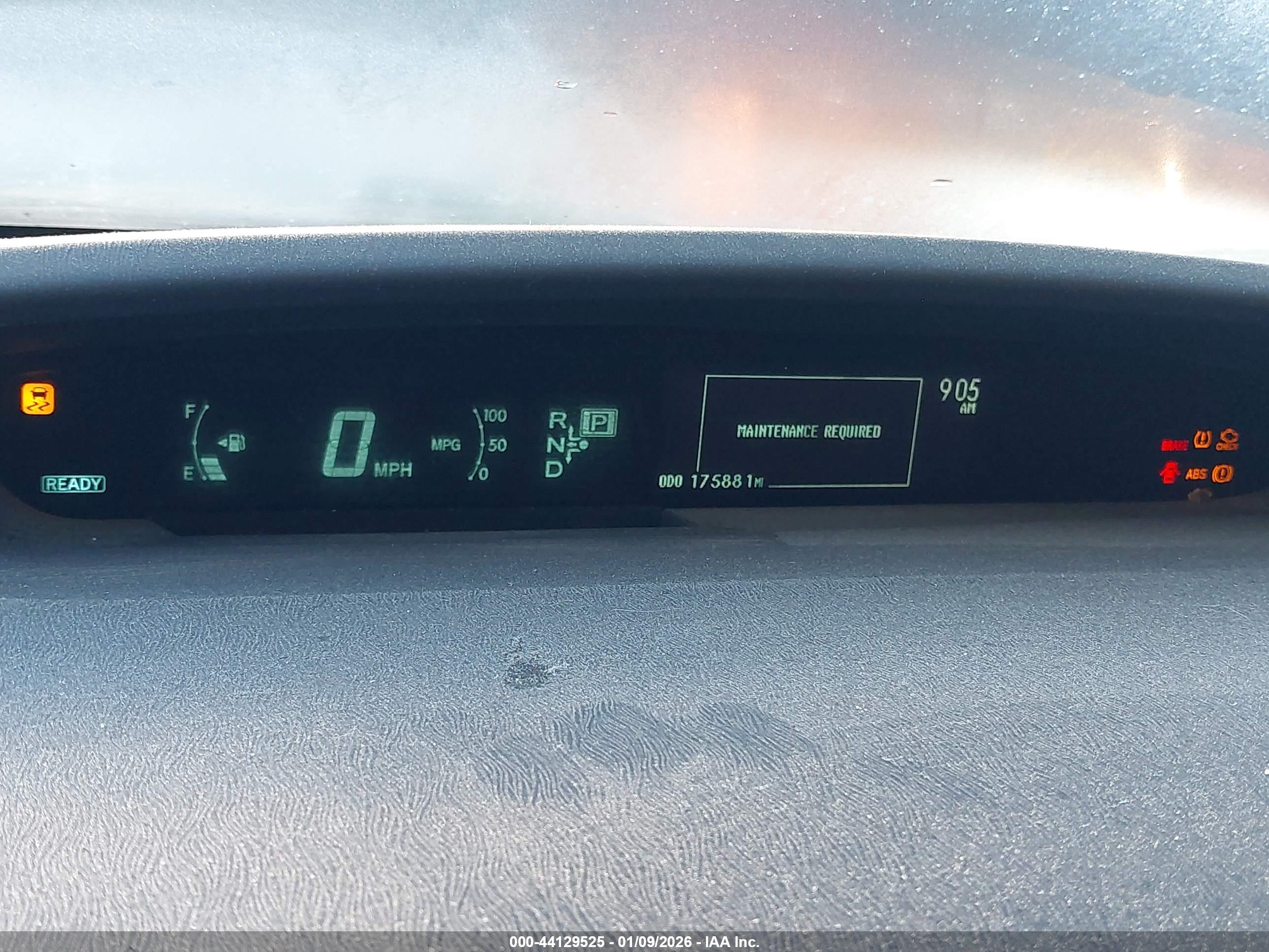 TOYOTA PRIUS image 7