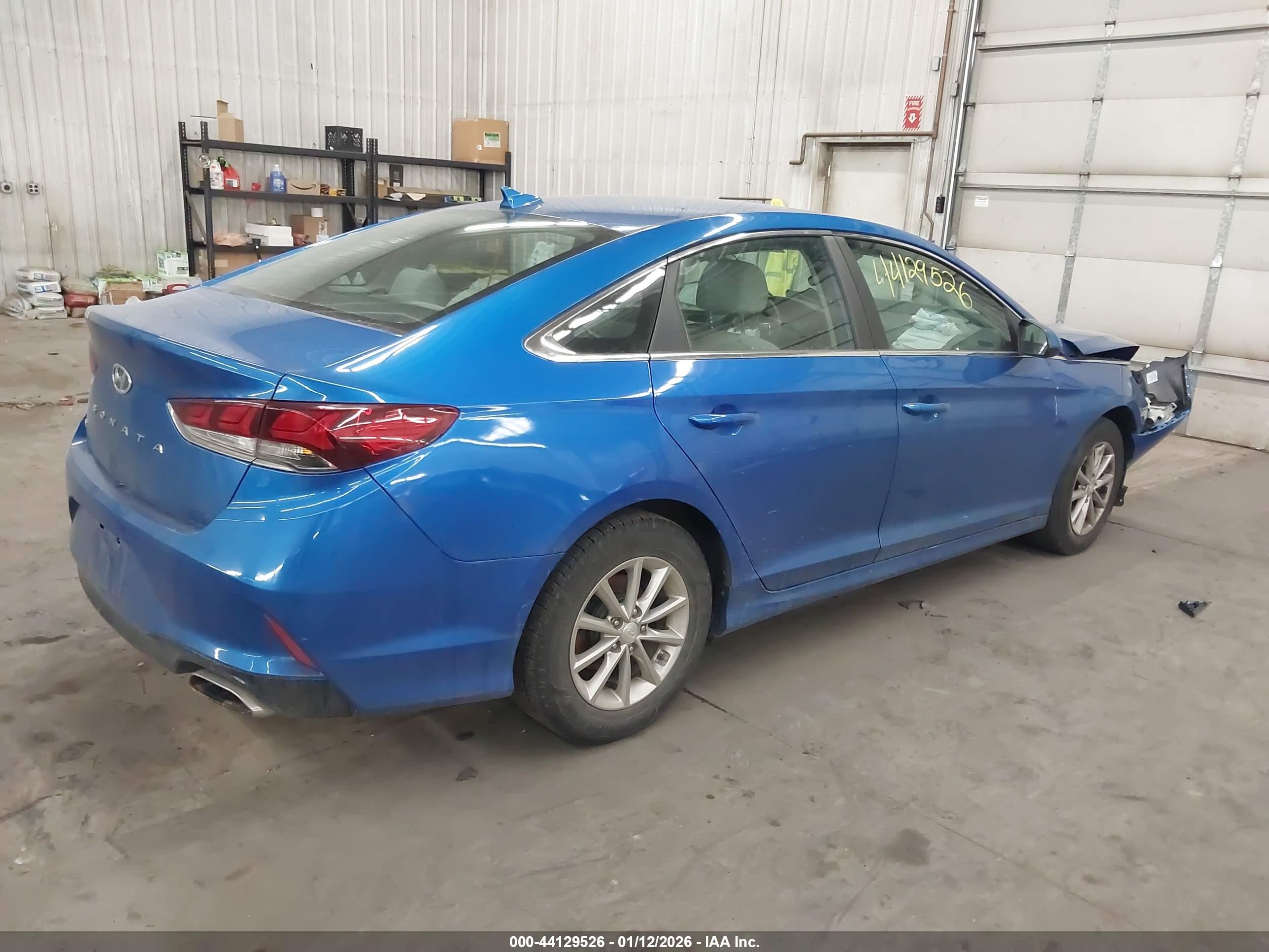 HYUNDAI SONATA image 4