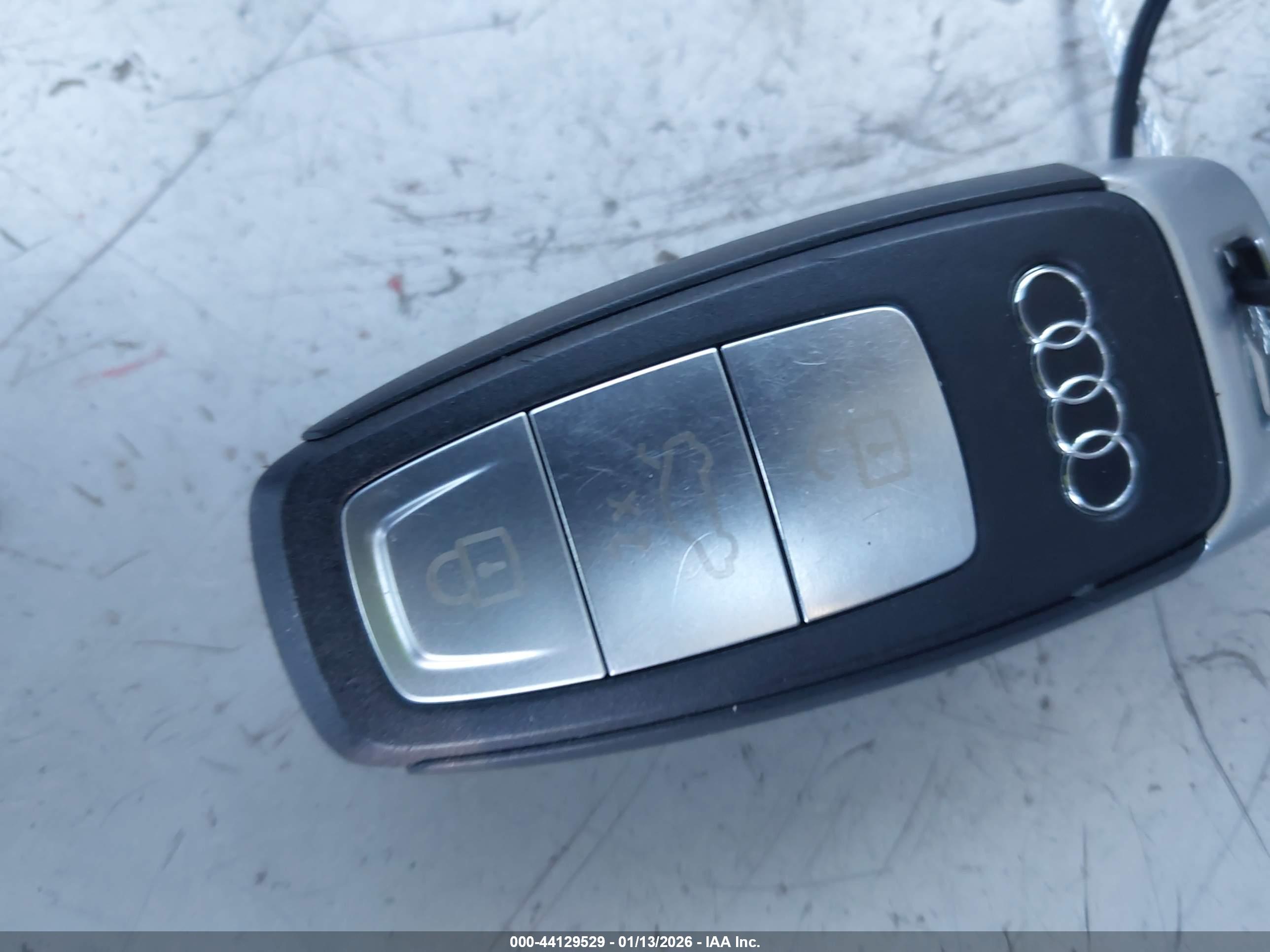AUDI A3 image 11