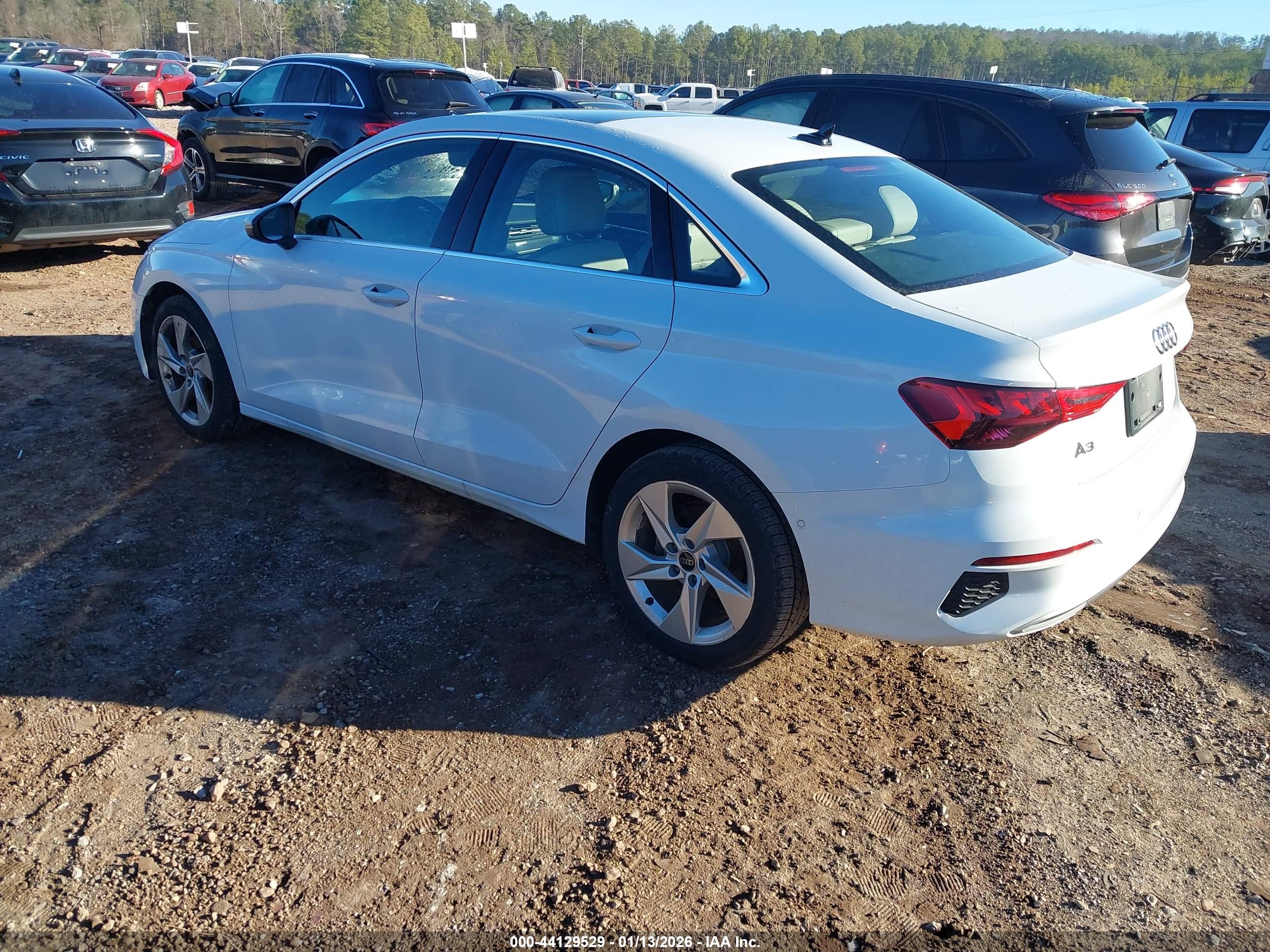 AUDI A3 image 3
