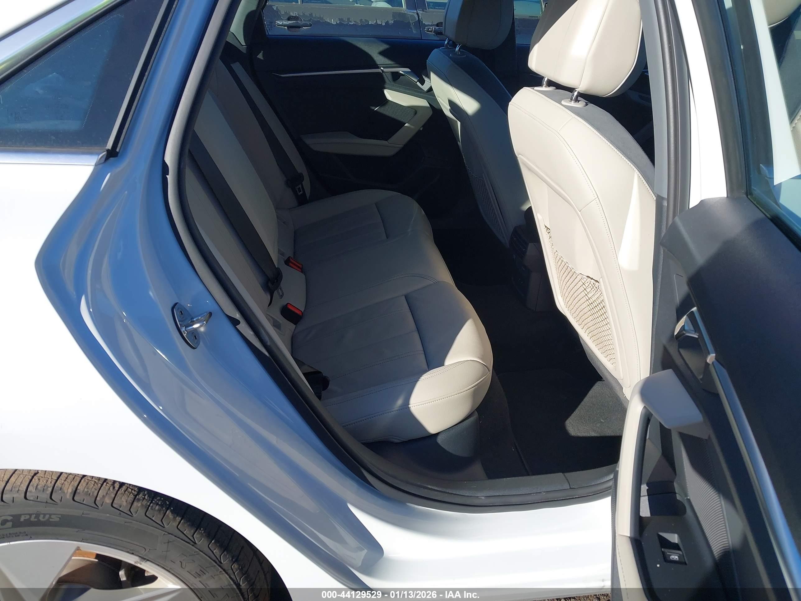 AUDI A3 image 8