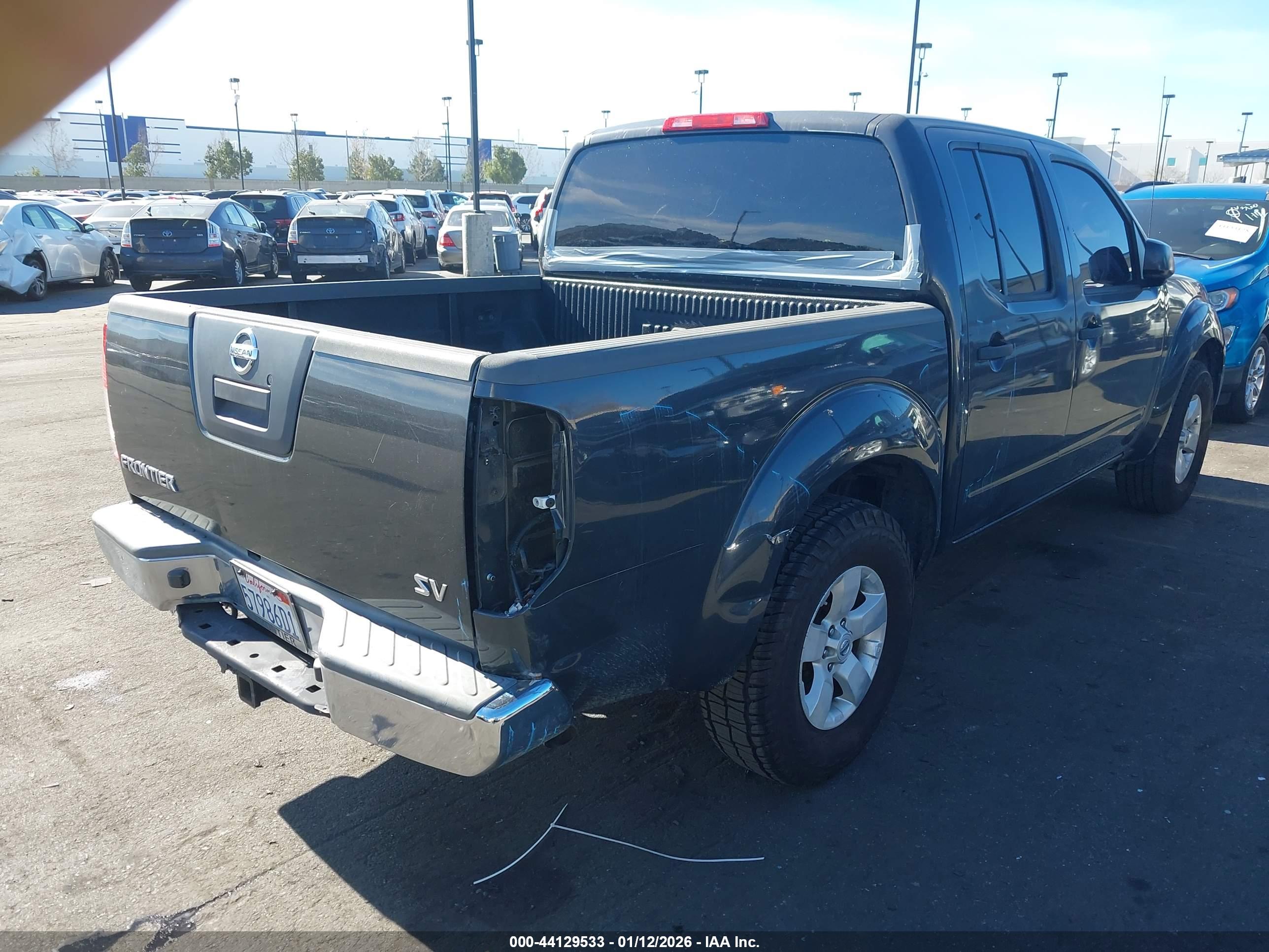 NISSAN FRONTIER image 4