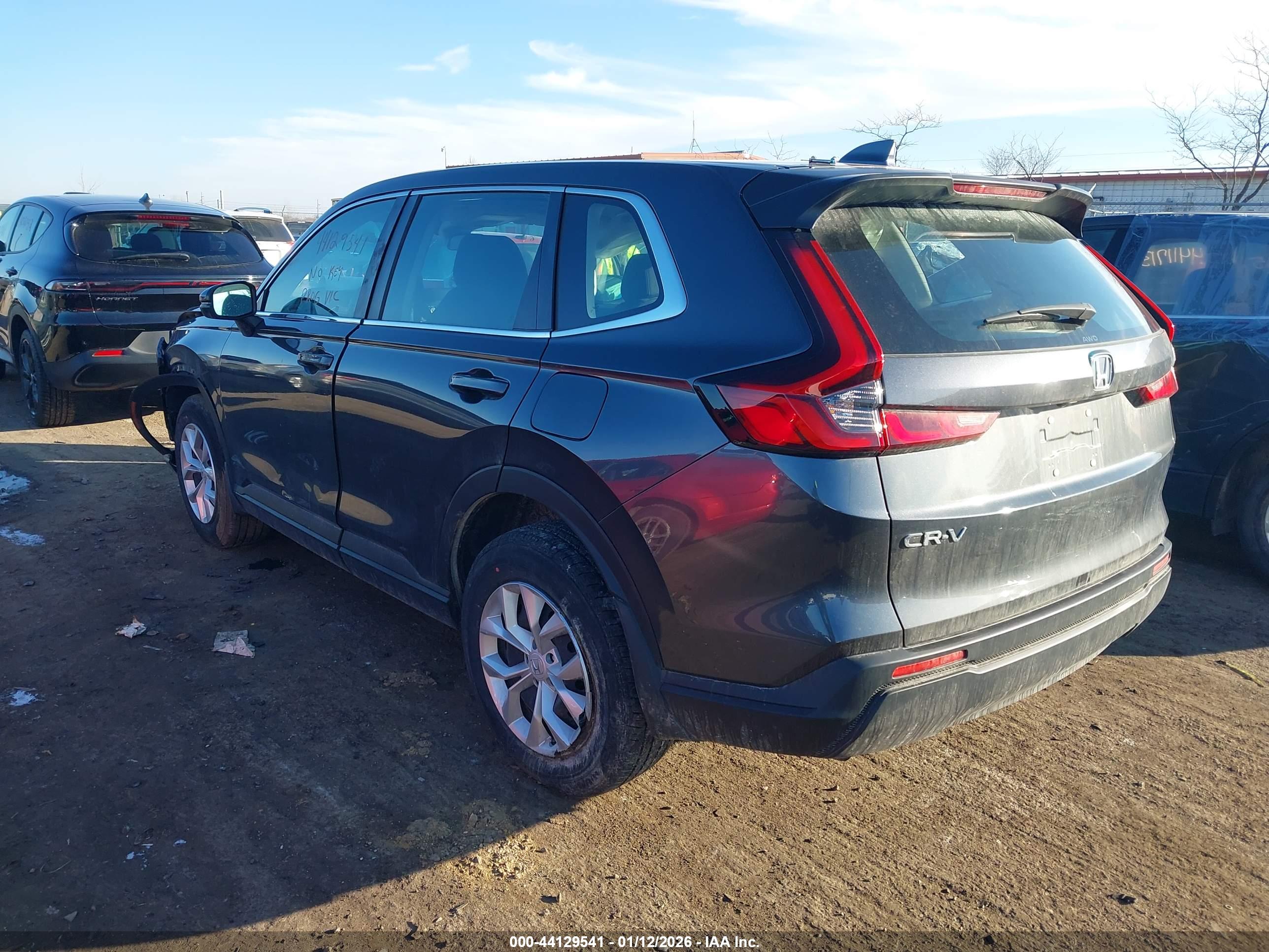 HONDA CR-V image 3