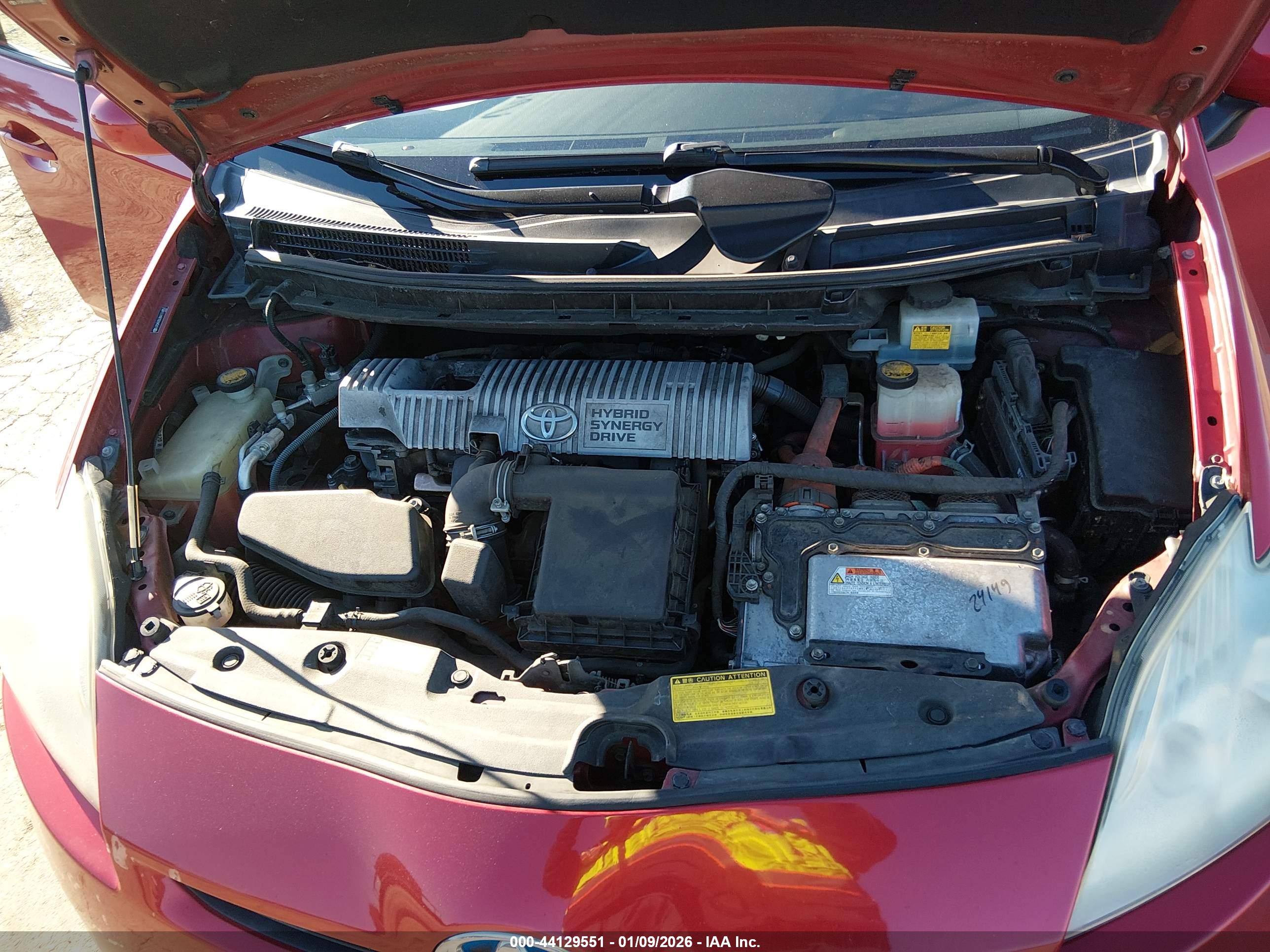 TOYOTA PRIUS image 10