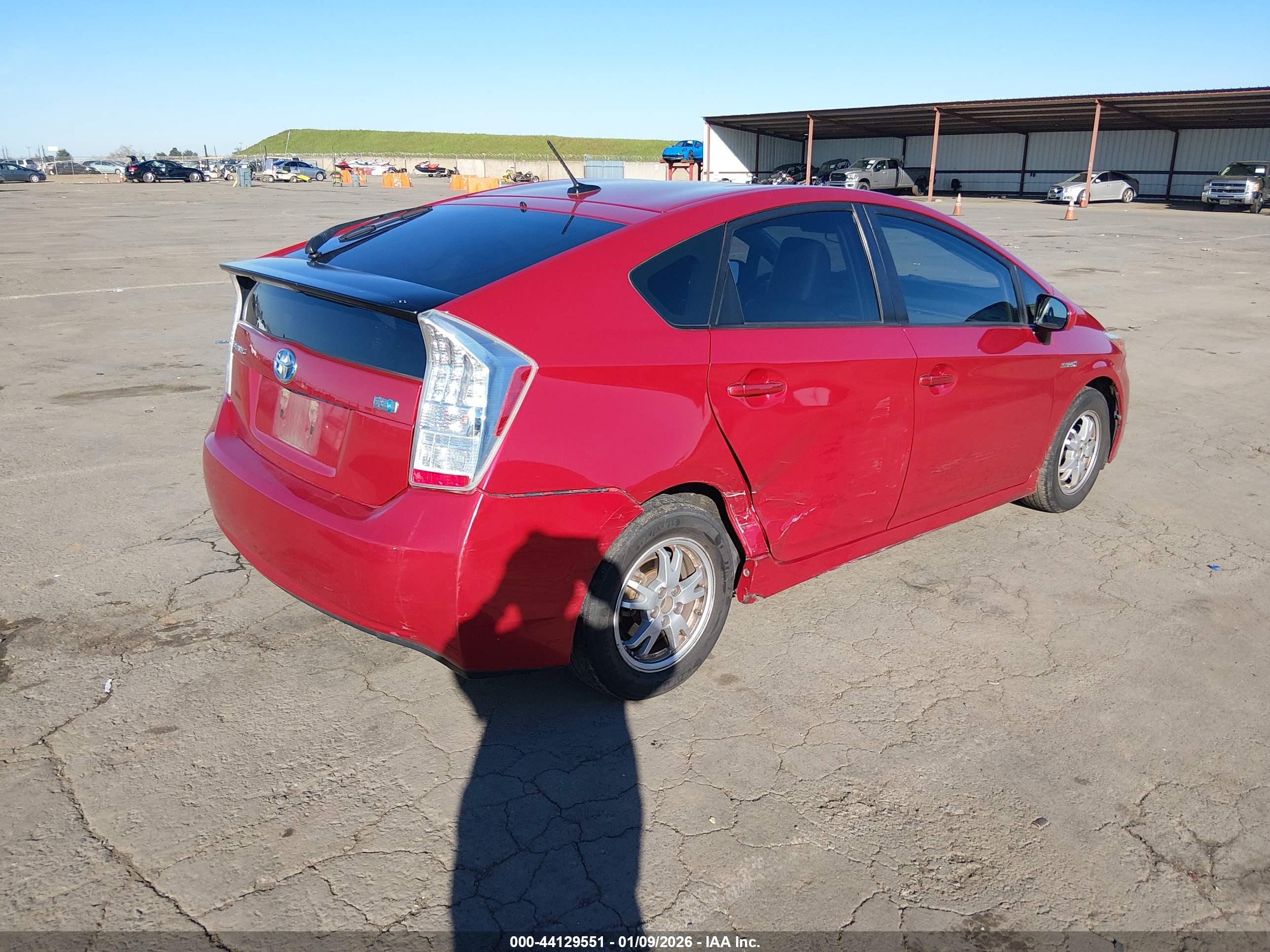 TOYOTA PRIUS image 4