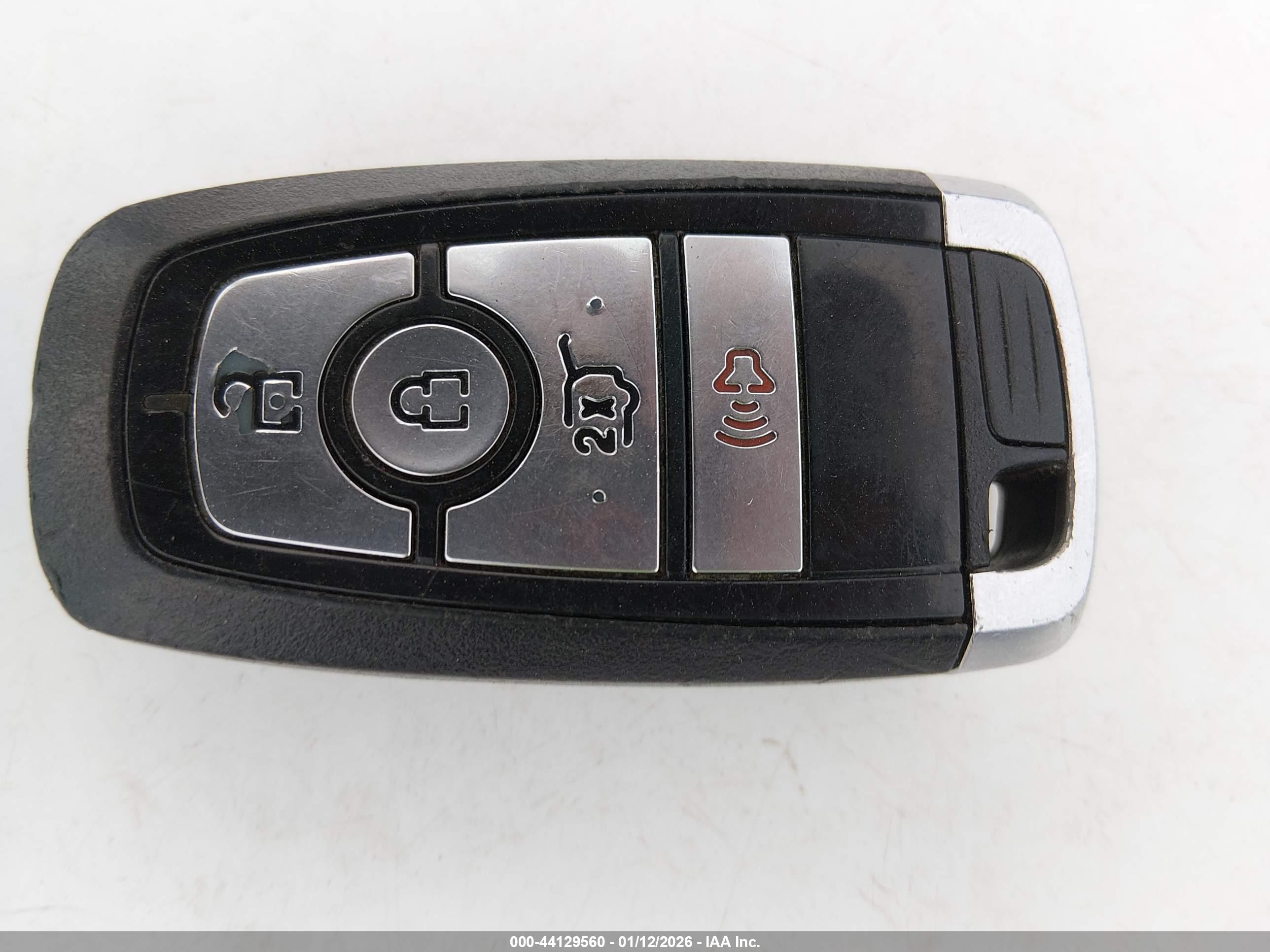FORD EXPLORER image 11