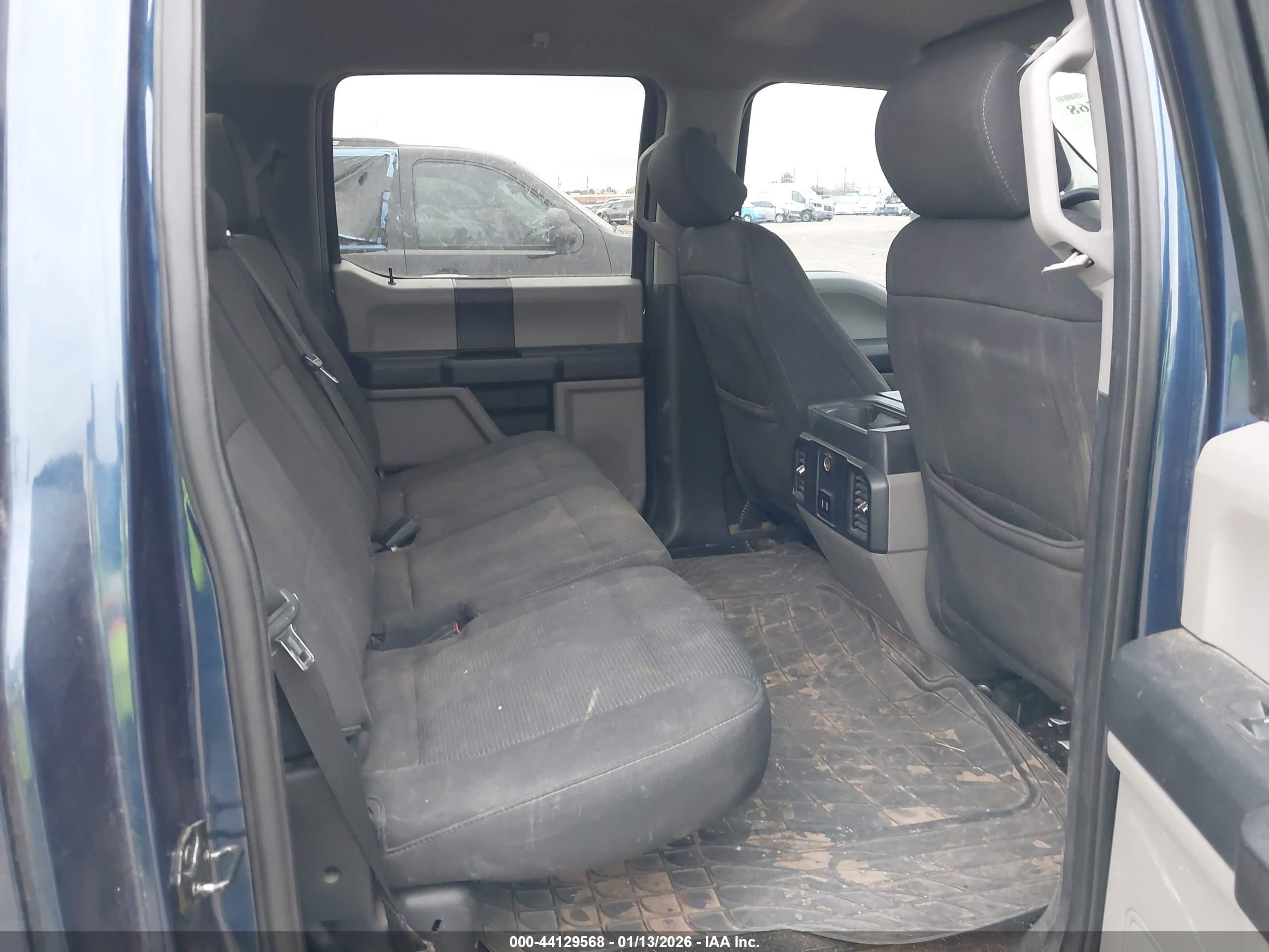 FORD F-150 image 8