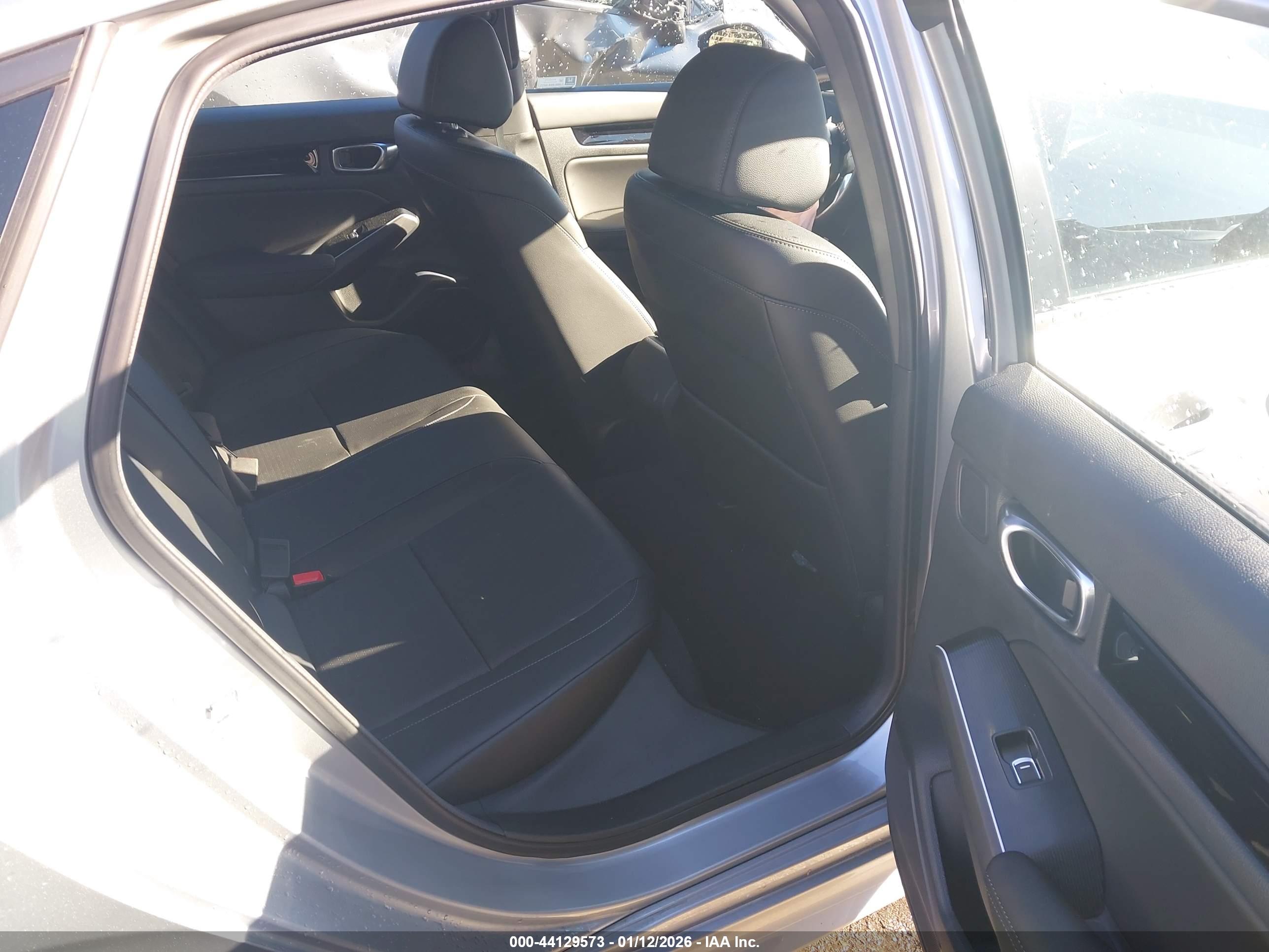HONDA CIVIC image 8
