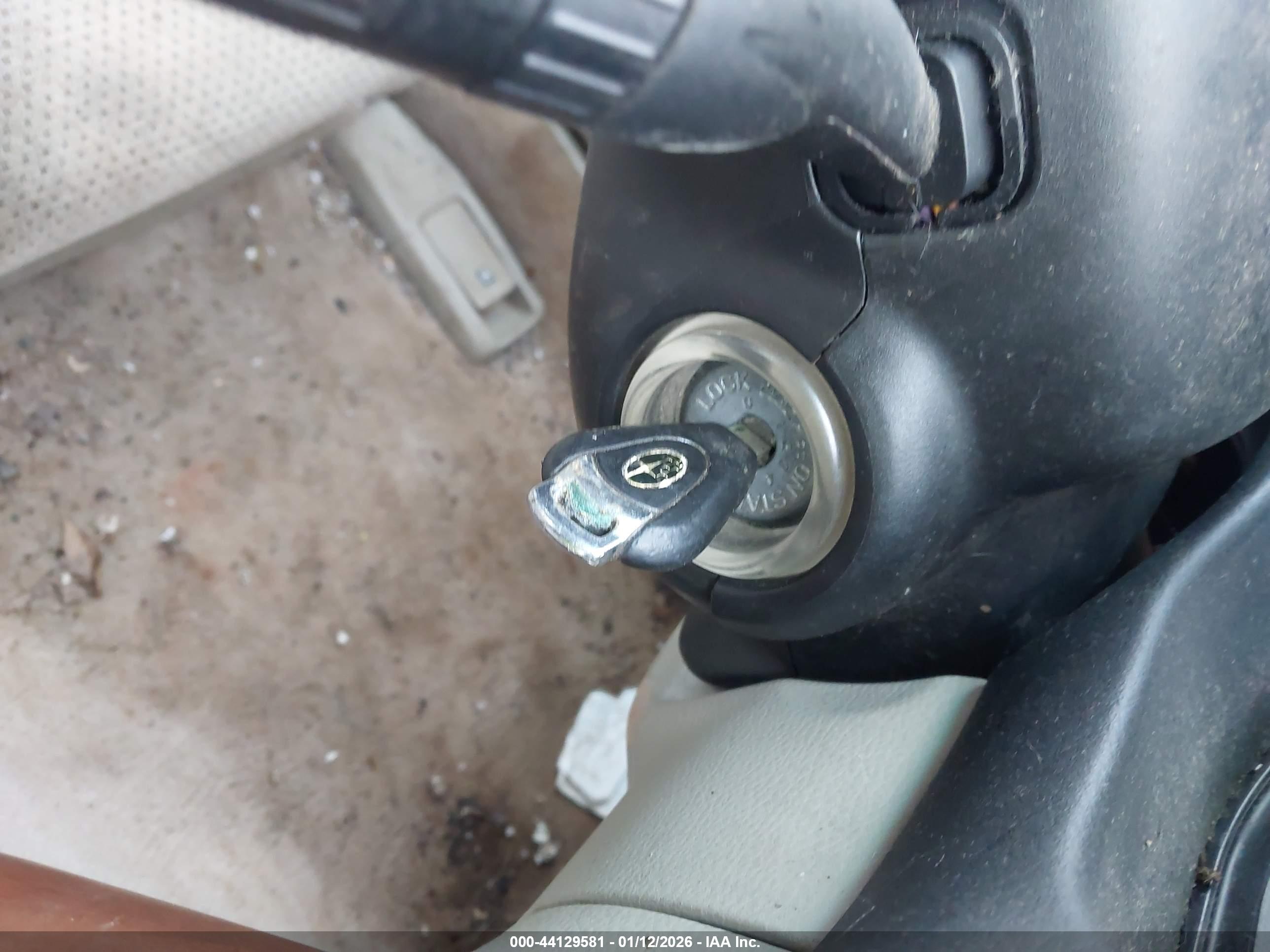 SUBARU OUTBACK image 11