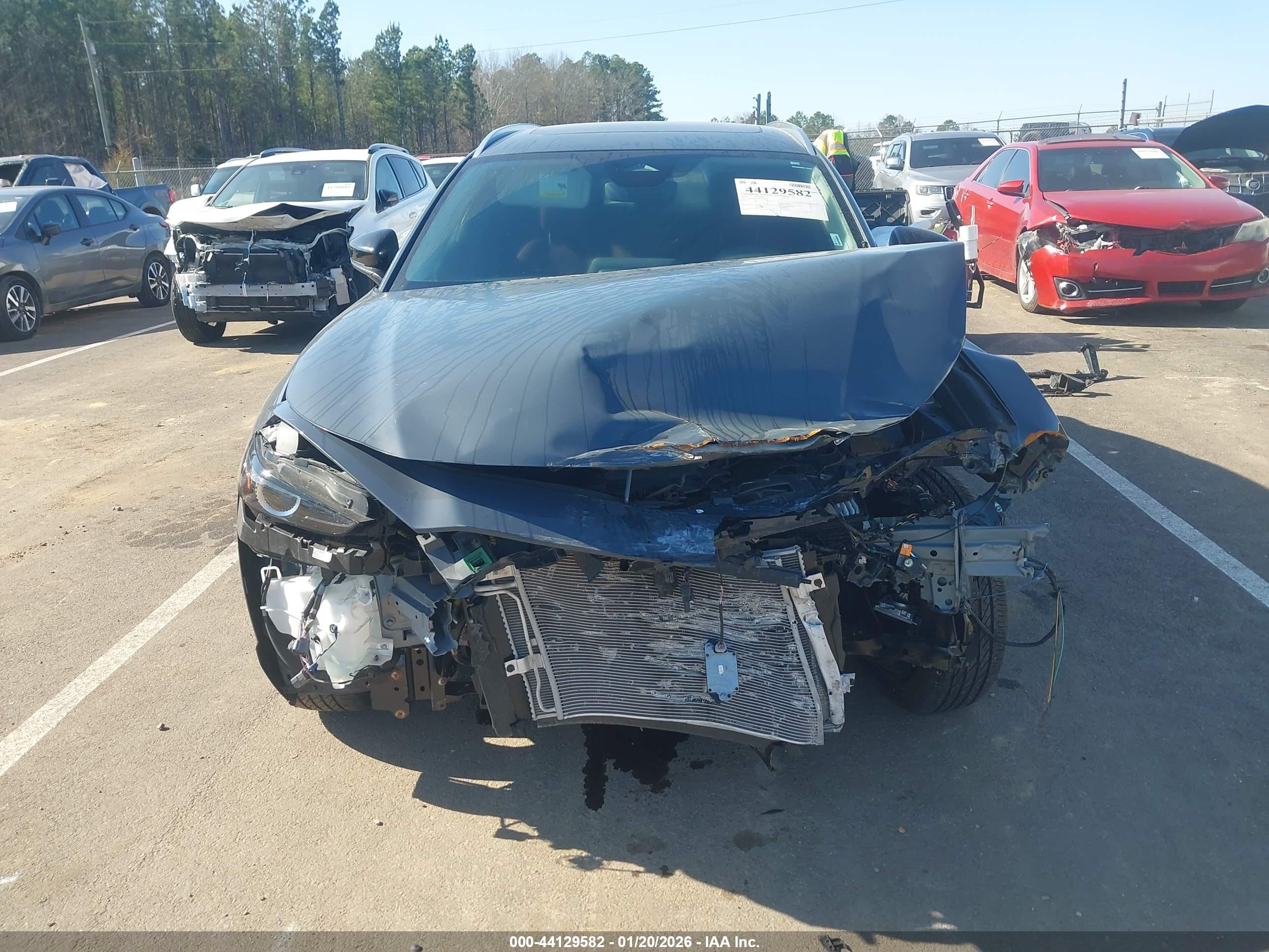 MAZDA CX-30 image 6