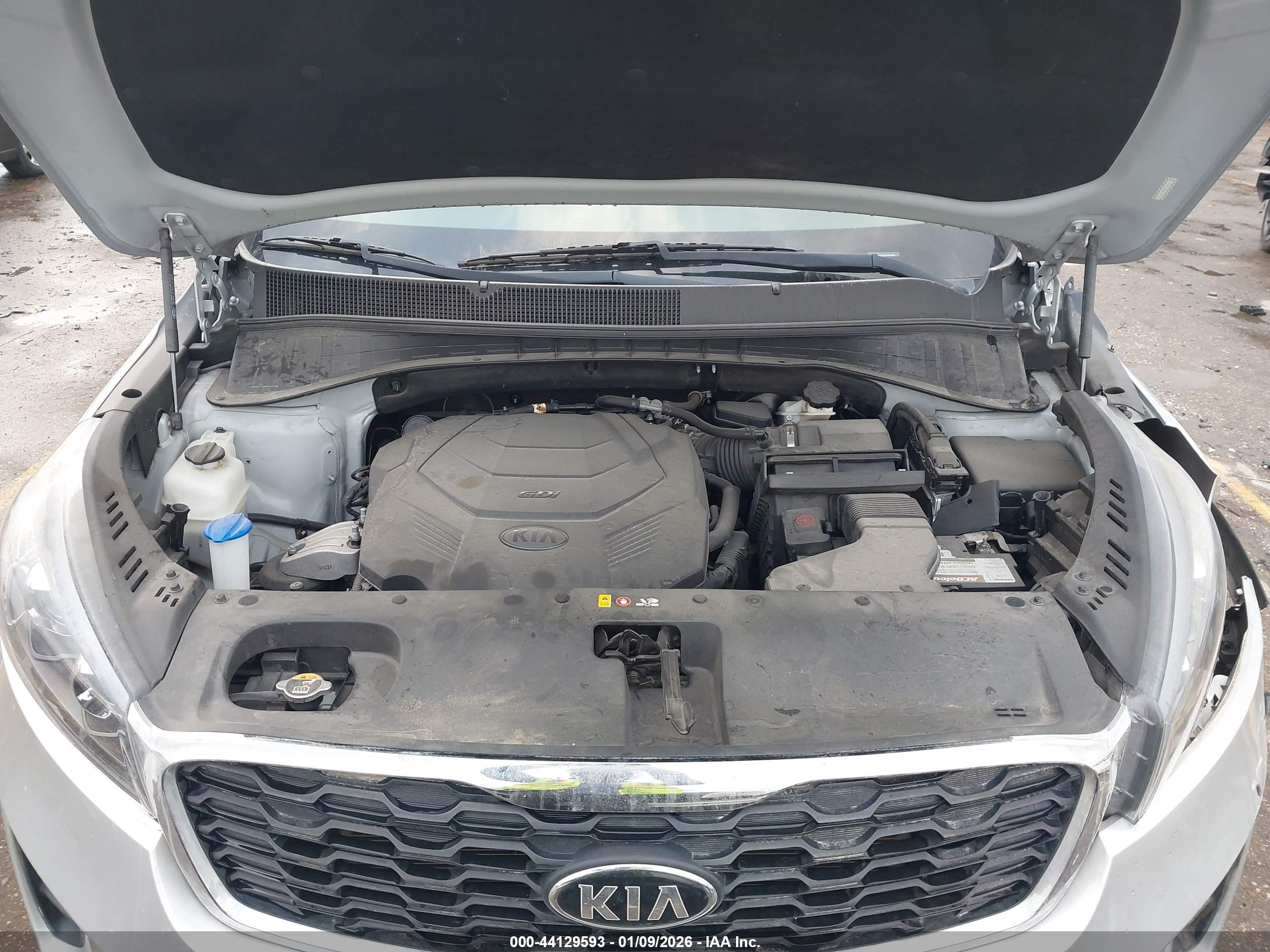KIA SORENTO image 10