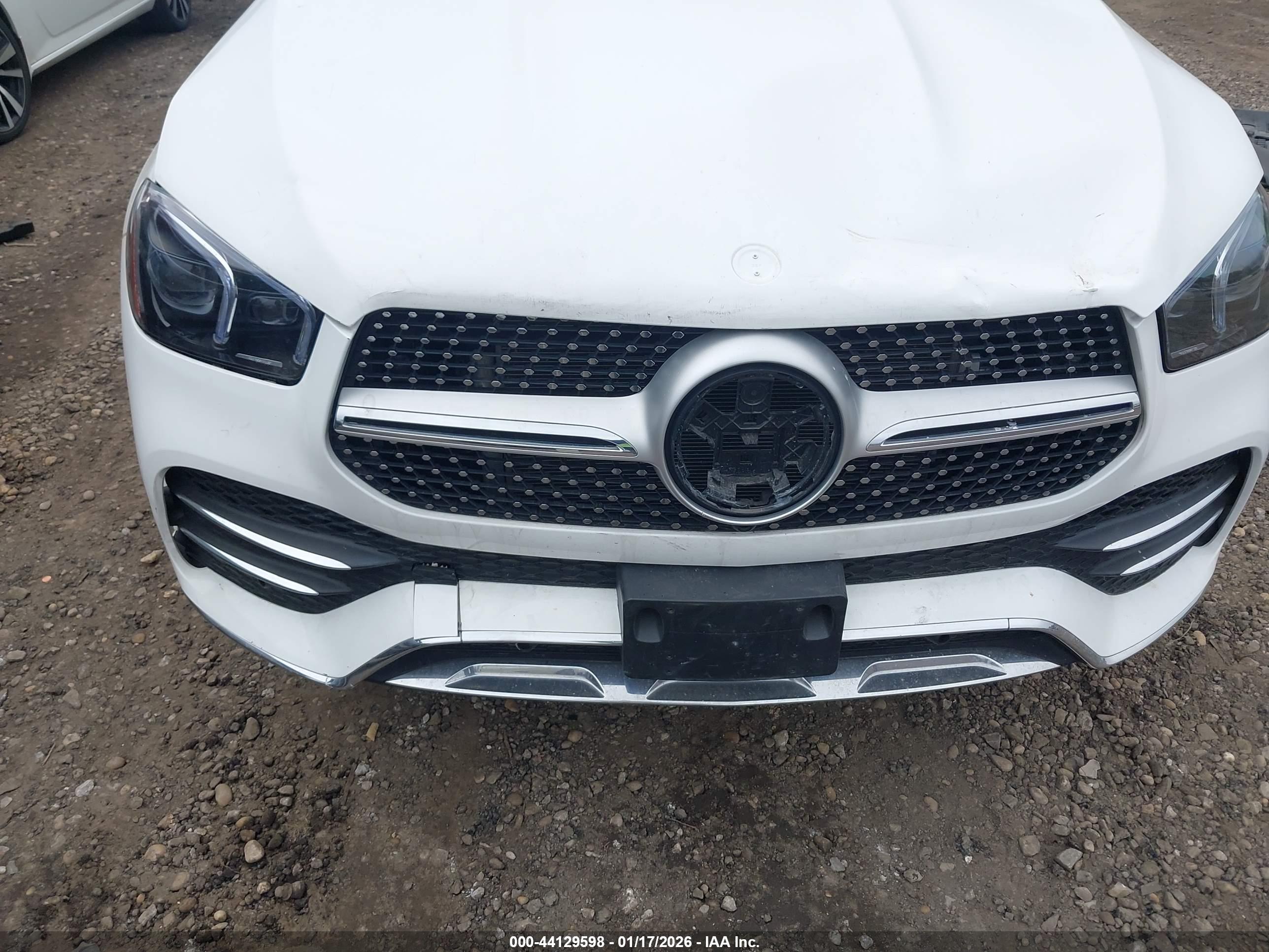 MERCEDES-BENZ GLE image 6