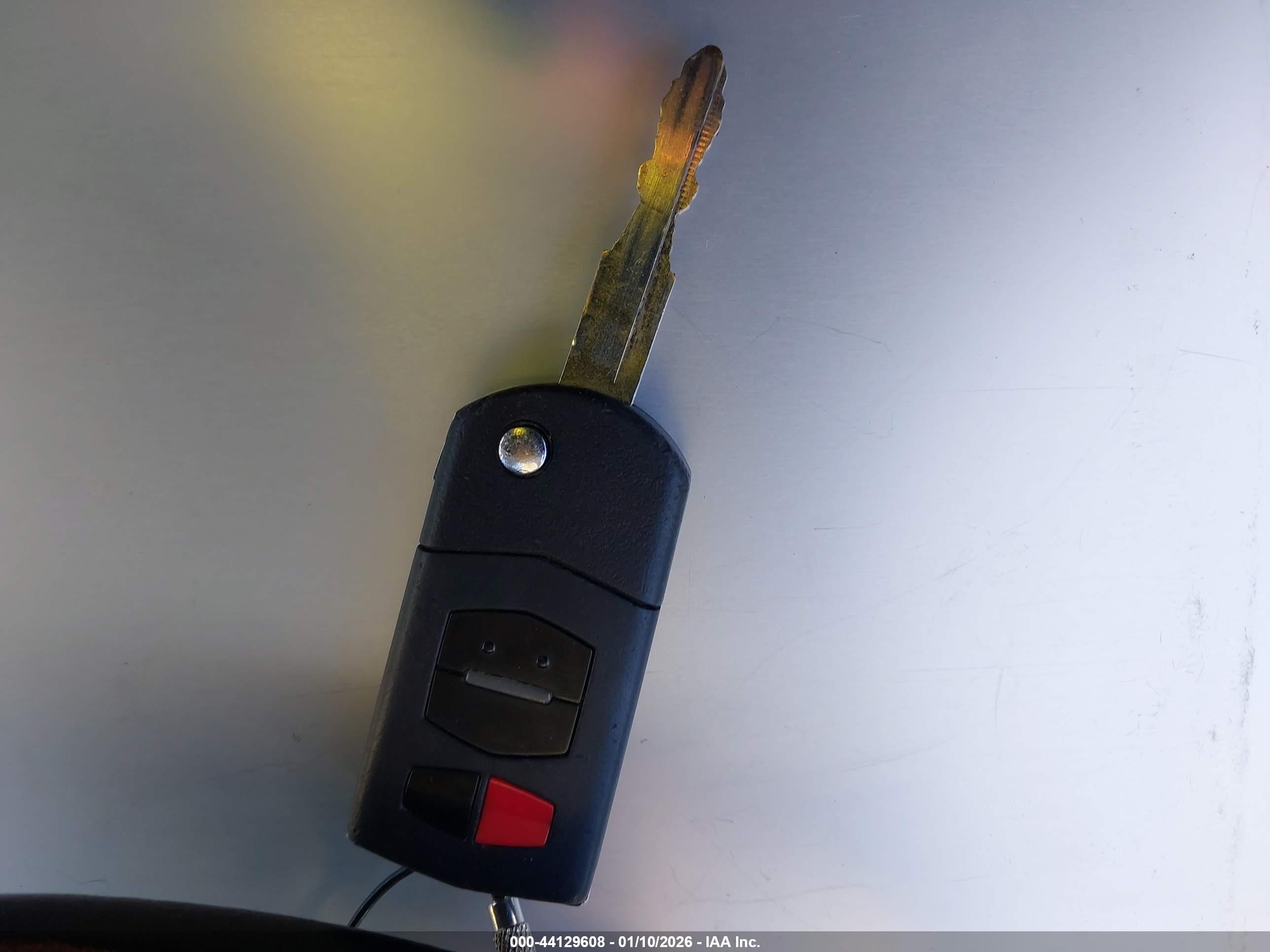 MAZDA 3 image 11