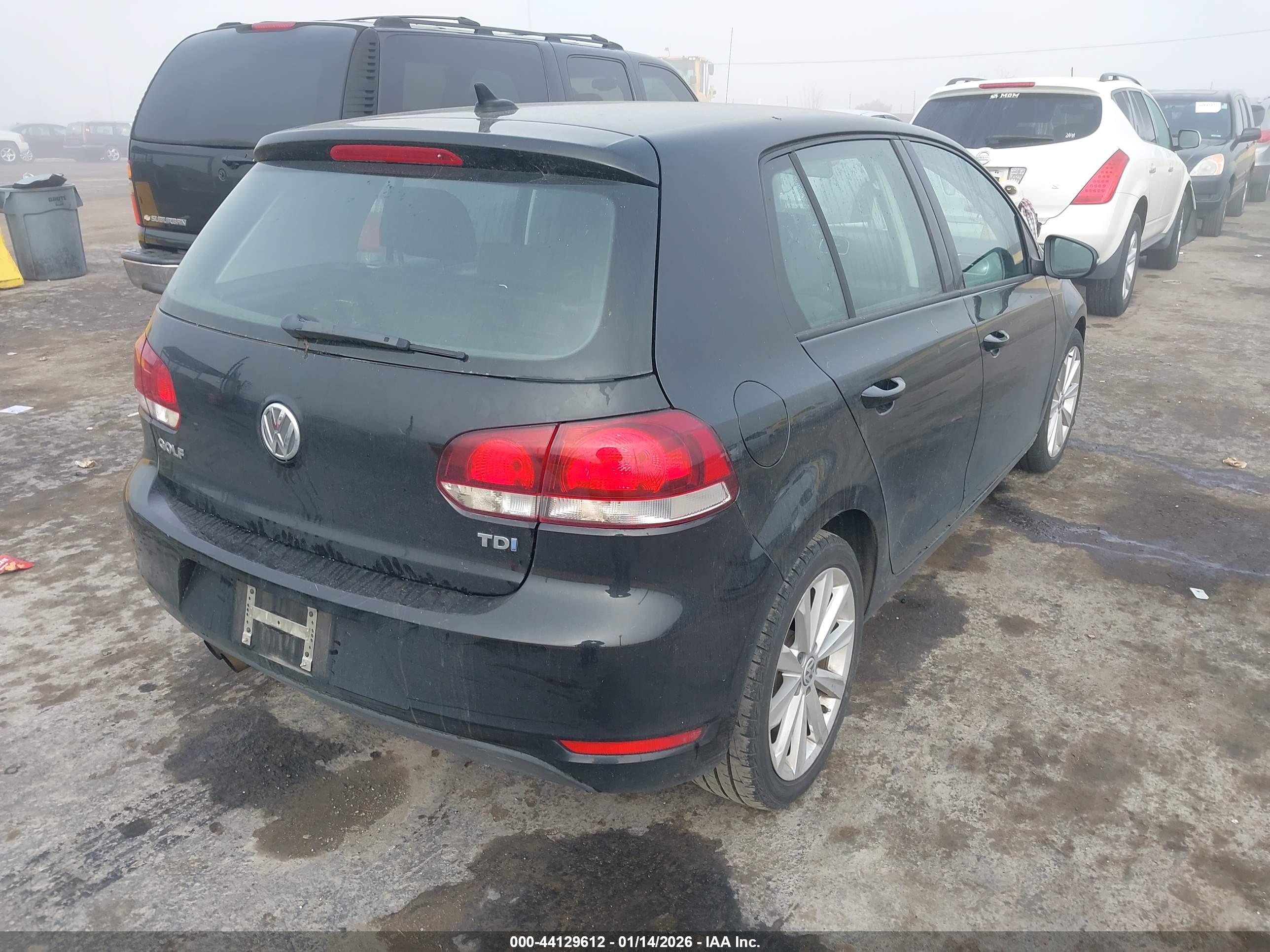 VOLKSWAGEN GOLF image 4