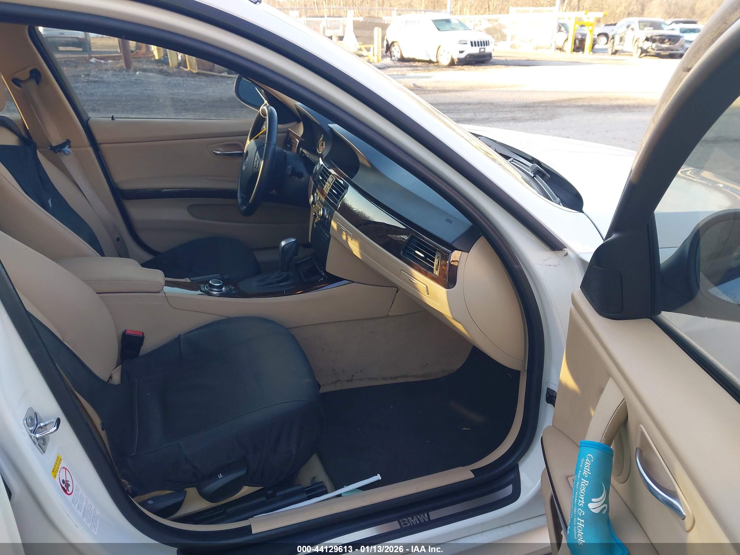 BMW 328I image 5