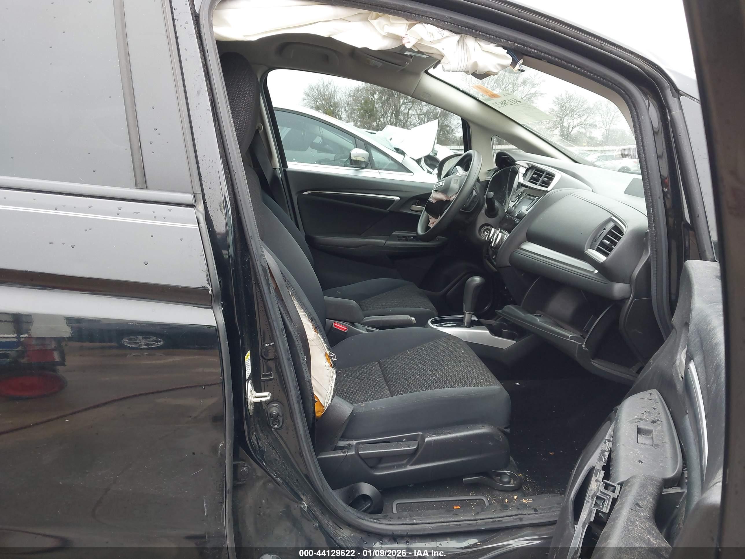 HONDA FIT image 5