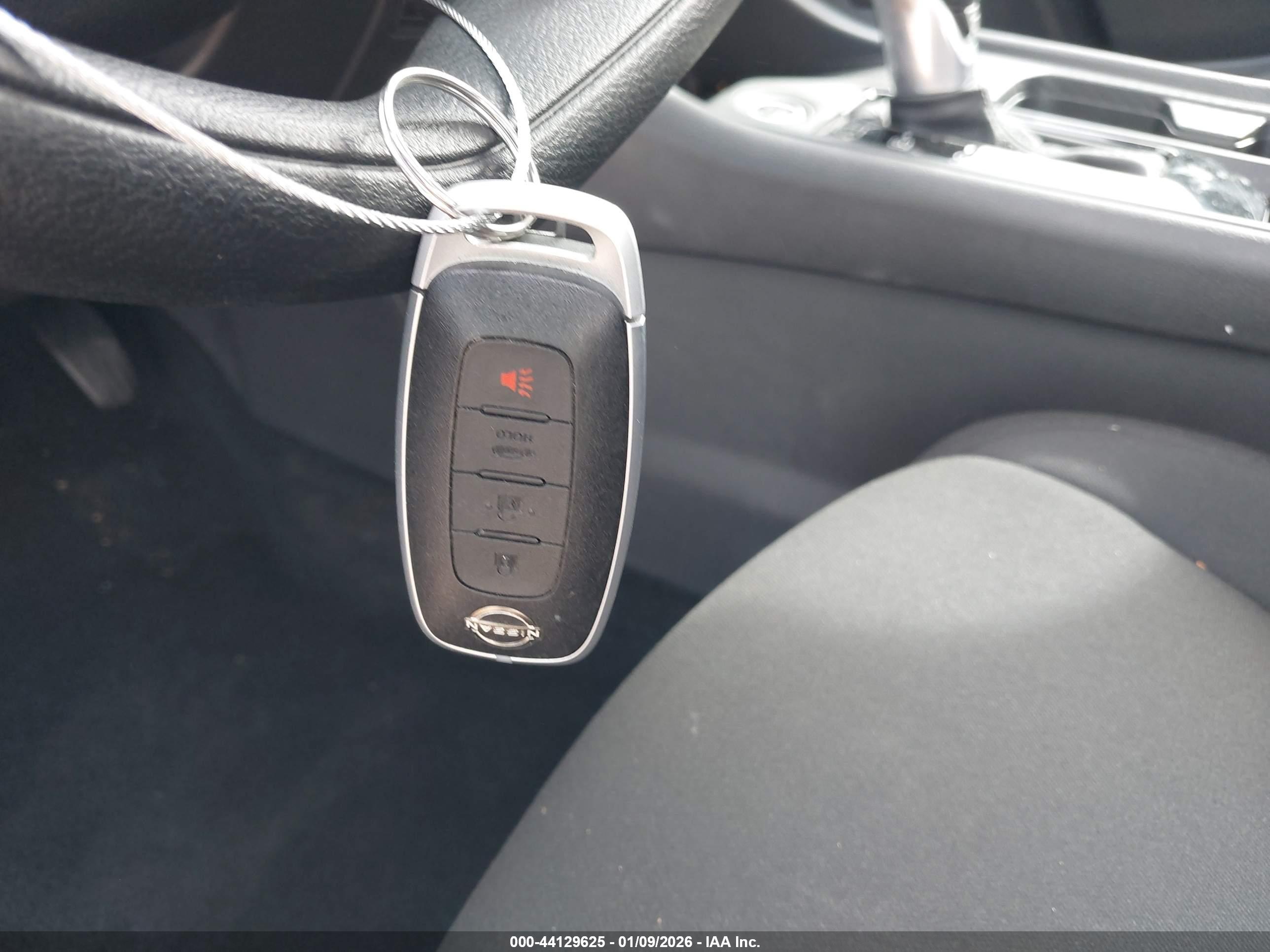 NISSAN SENTRA image 11