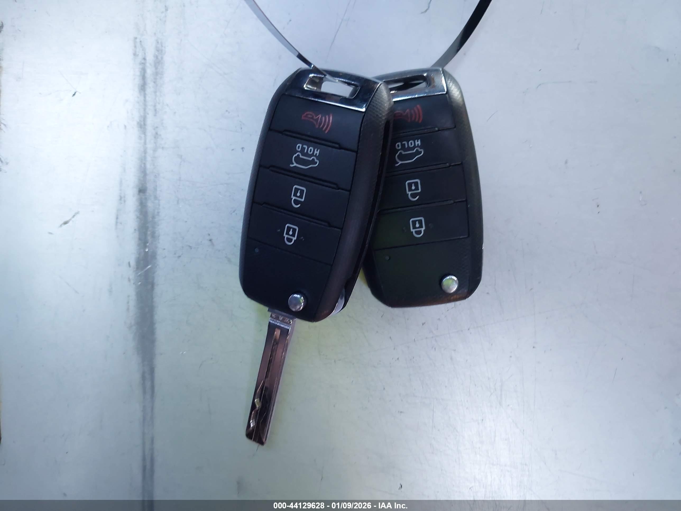 KIA SOUL image 11