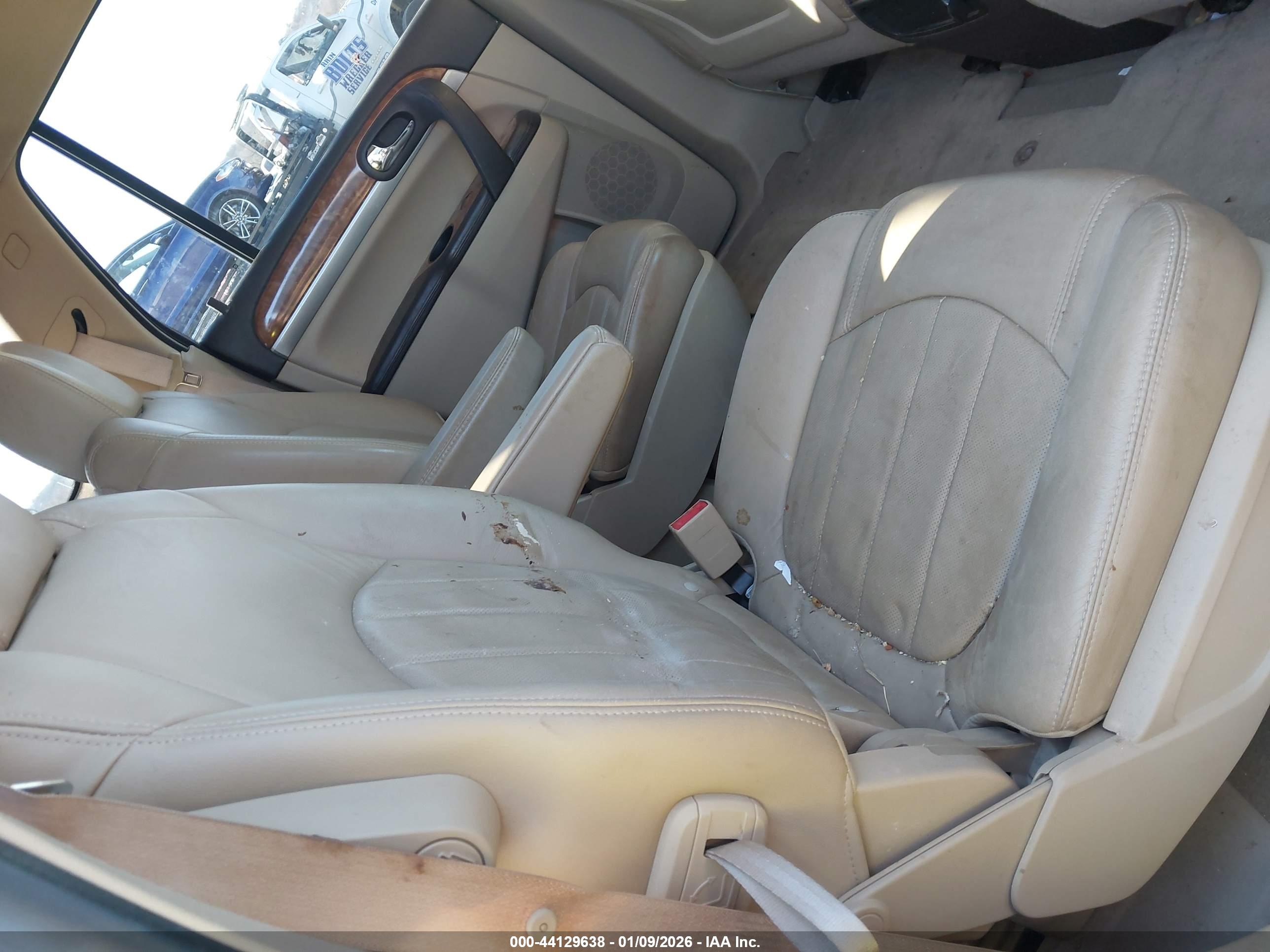 BUICK ENCLAVE image 8