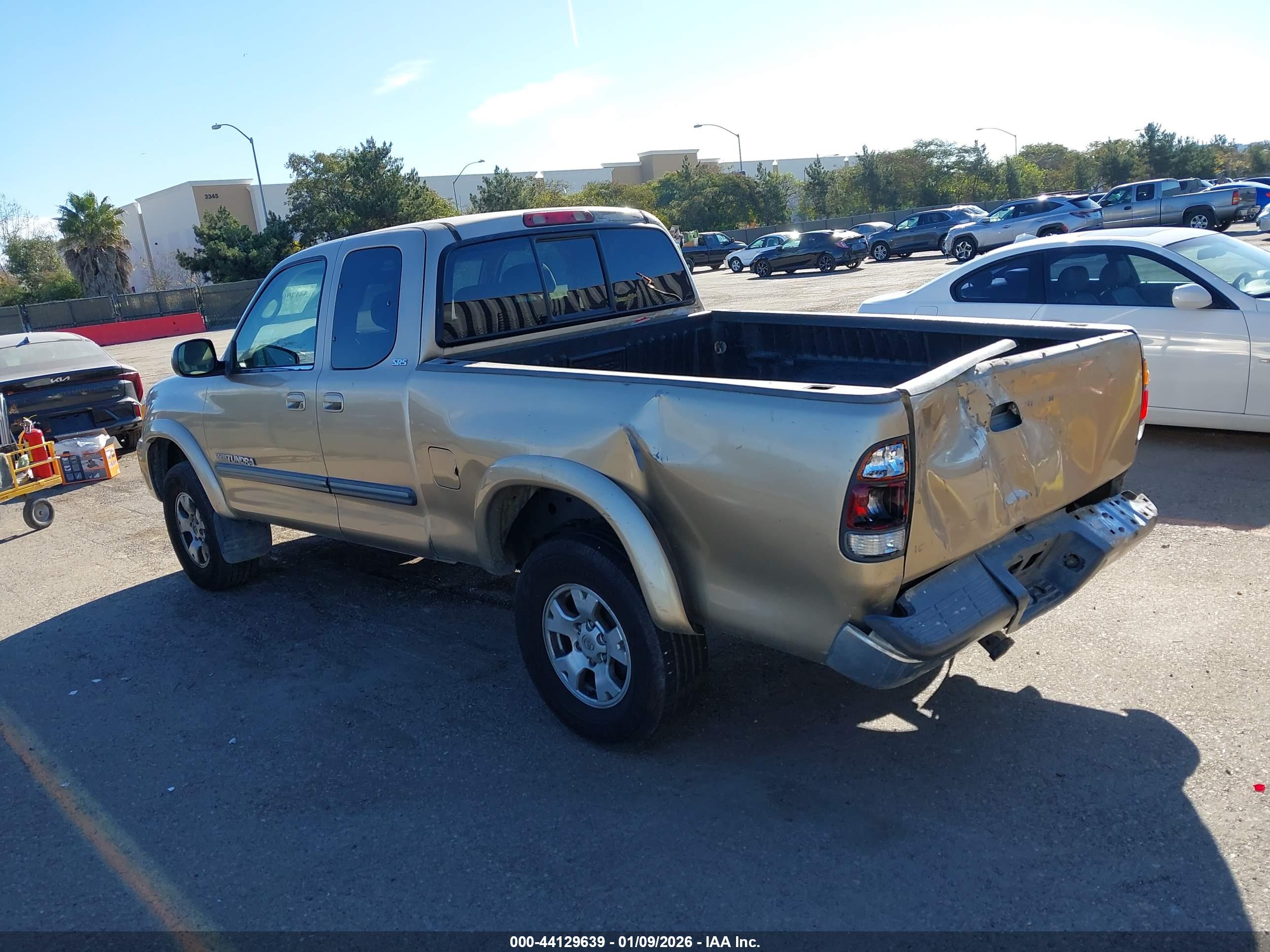 TOYOTA TUNDRA image 3