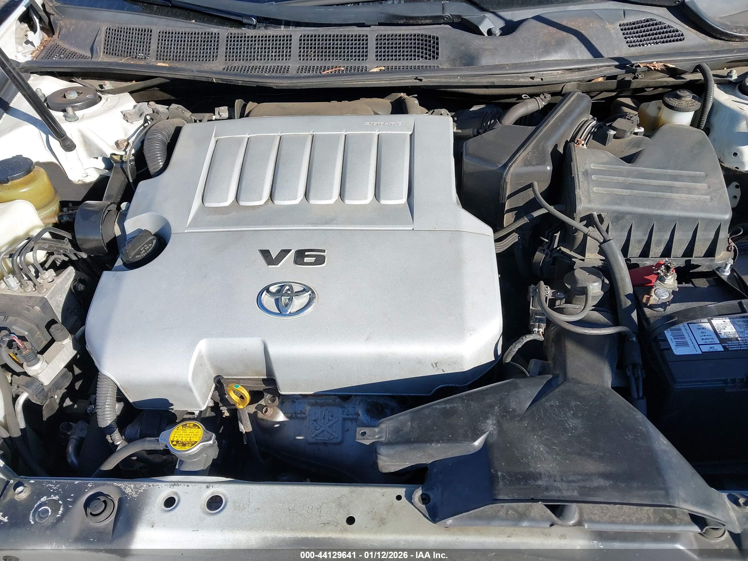 TOYOTA AVALON image 10