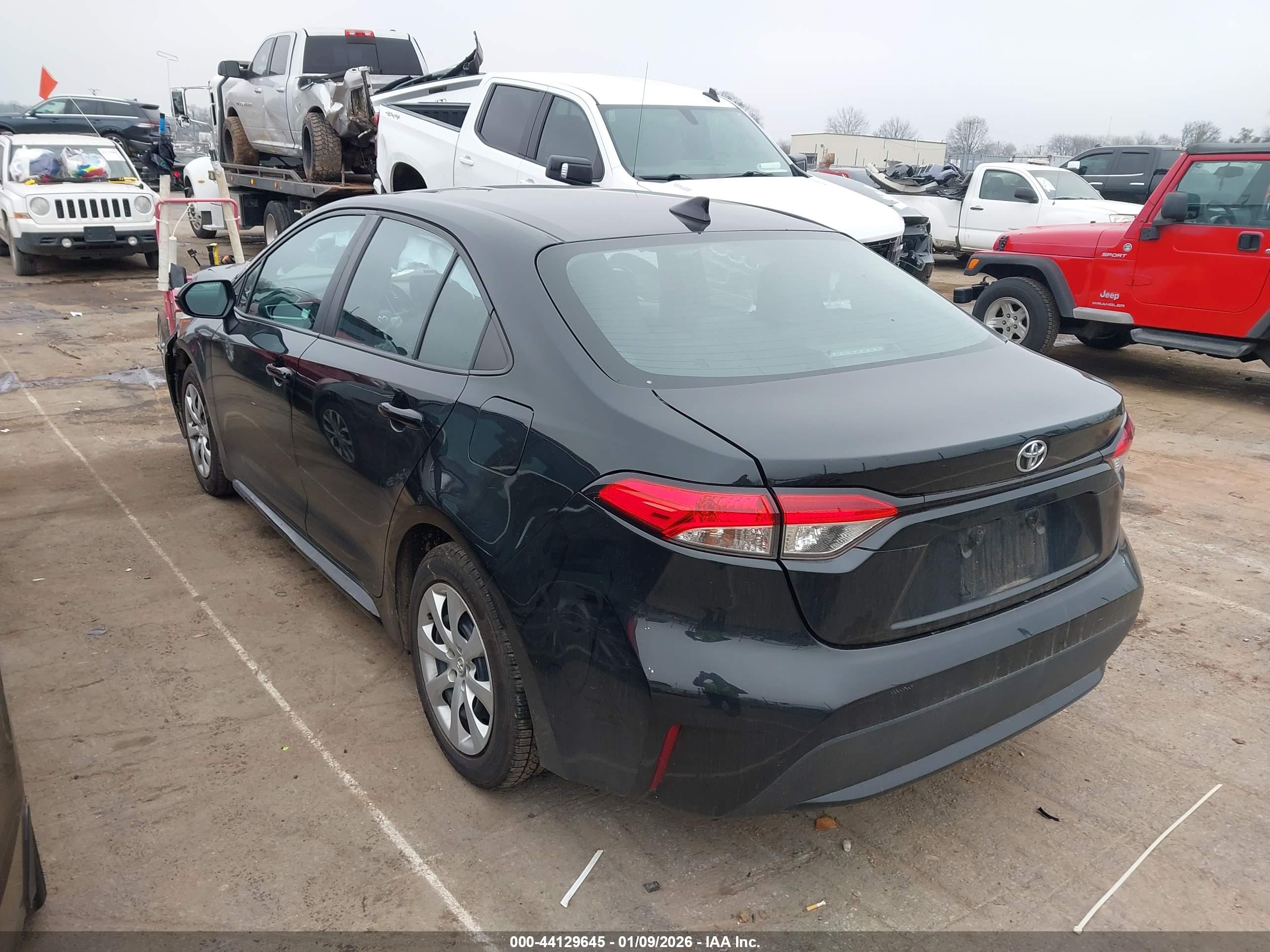 TOYOTA COROLLA image 3