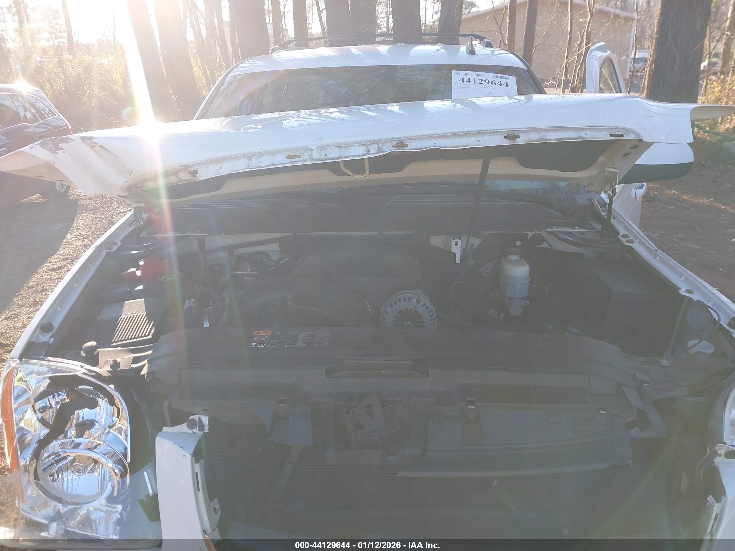 GMC YUKON image 10
