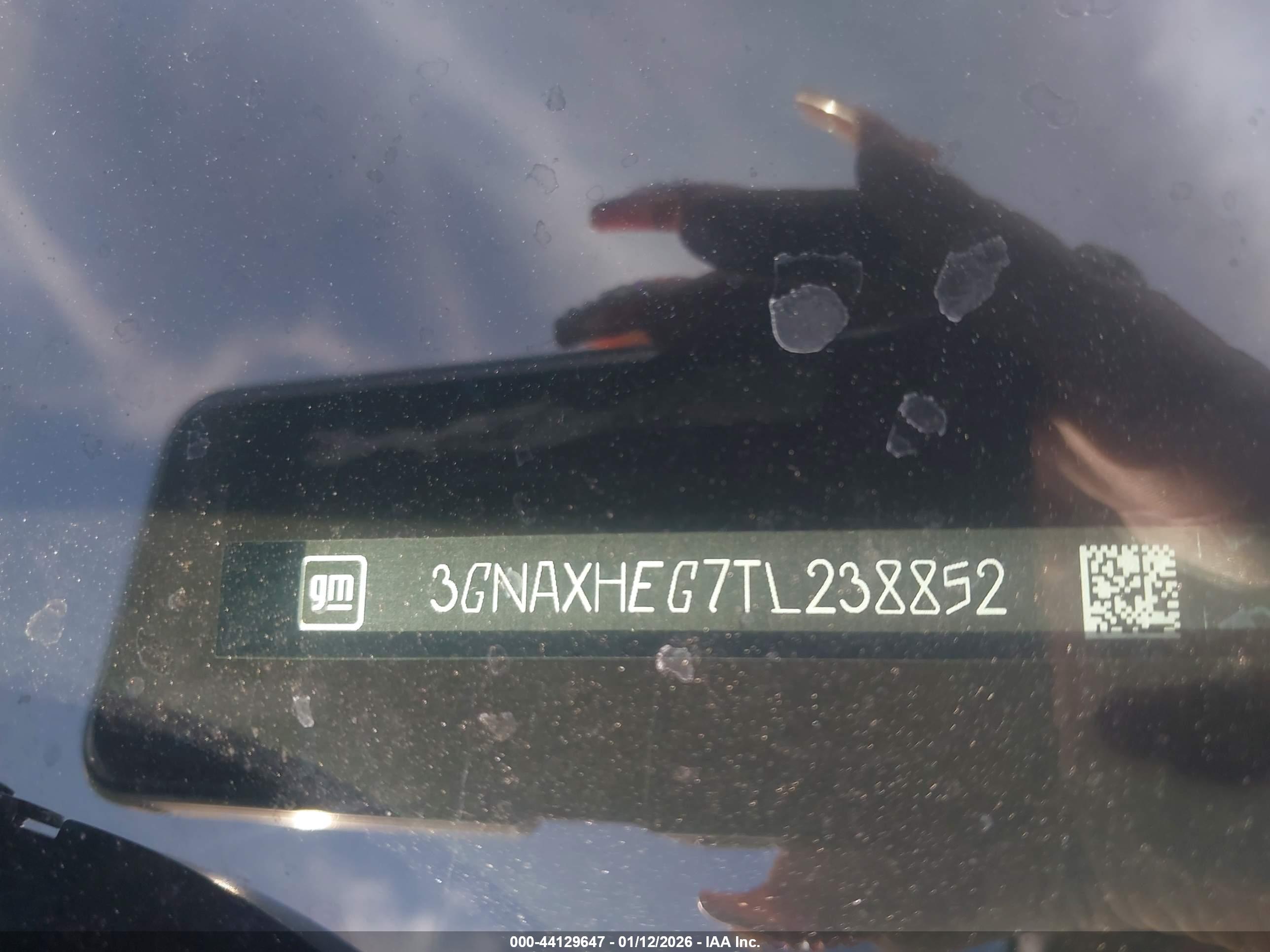 CHEVROLET EQUINOX image 9