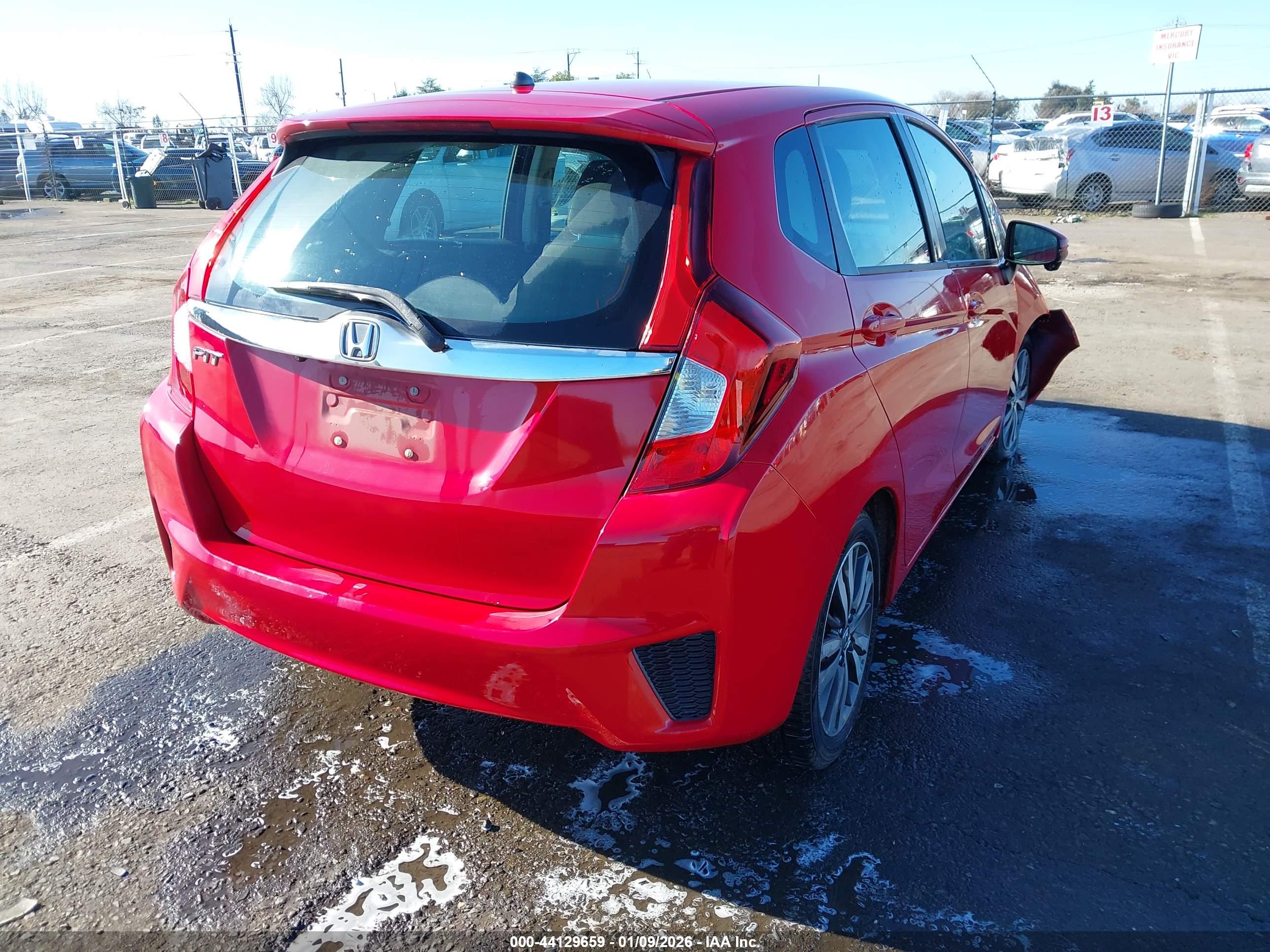 HONDA FIT image 4