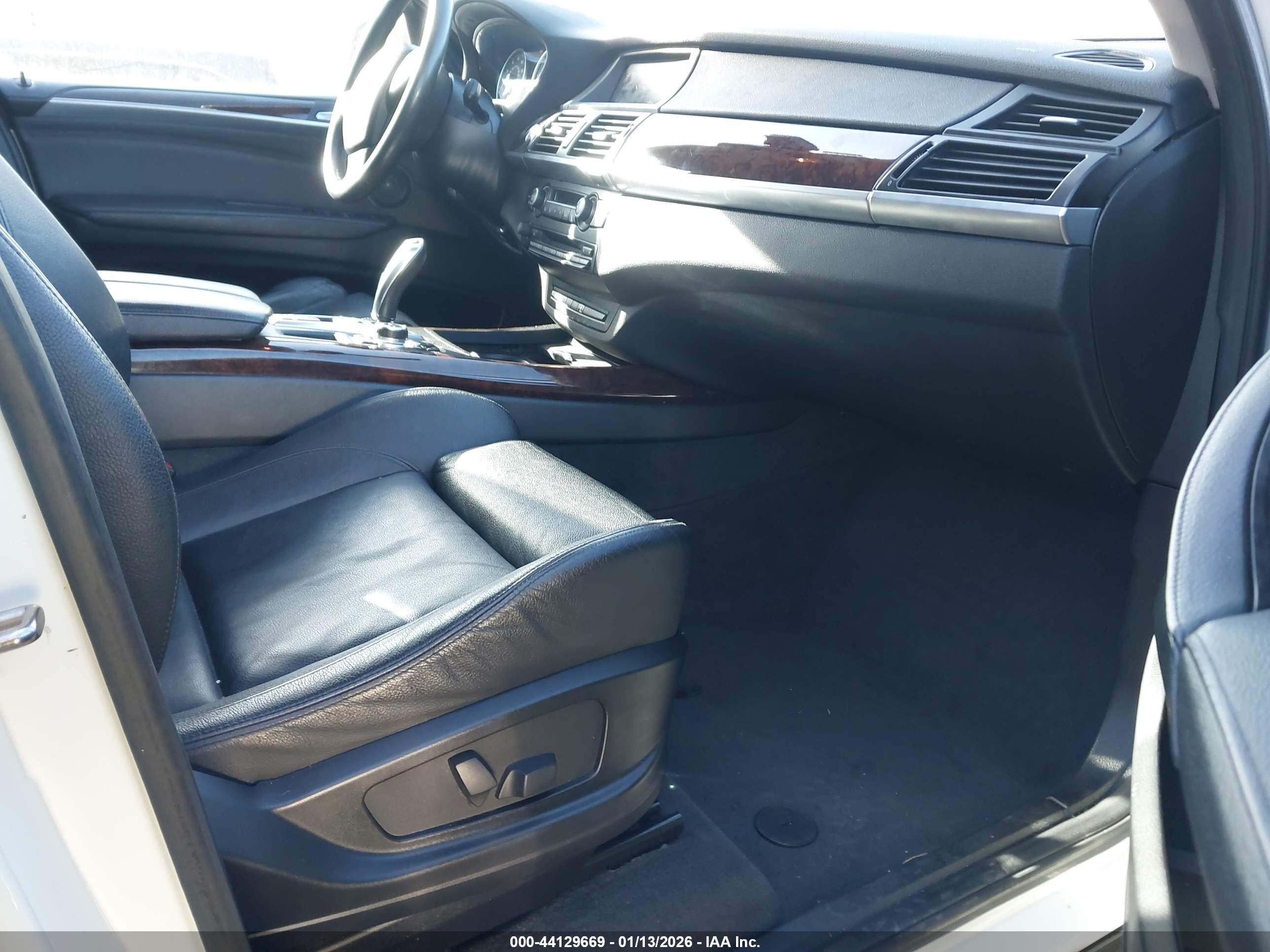 BMW X5 image 5