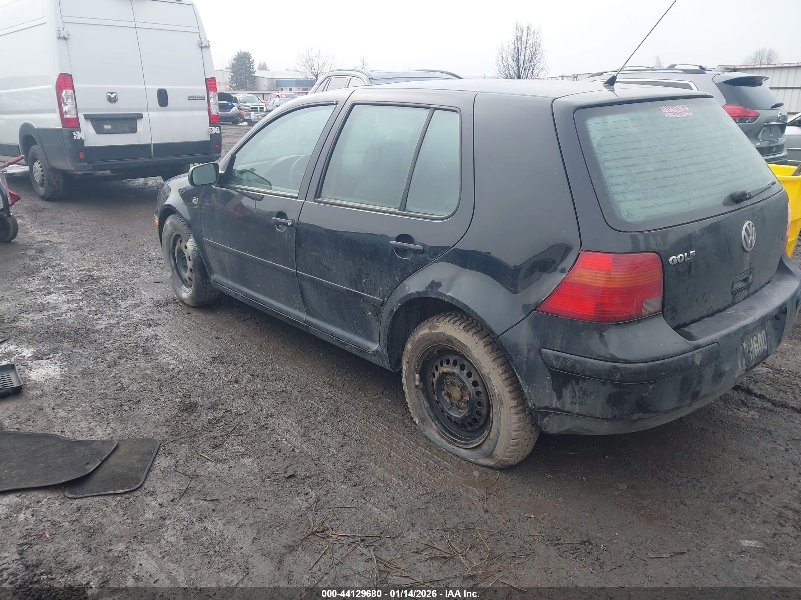 VOLKSWAGEN GOLF image 3